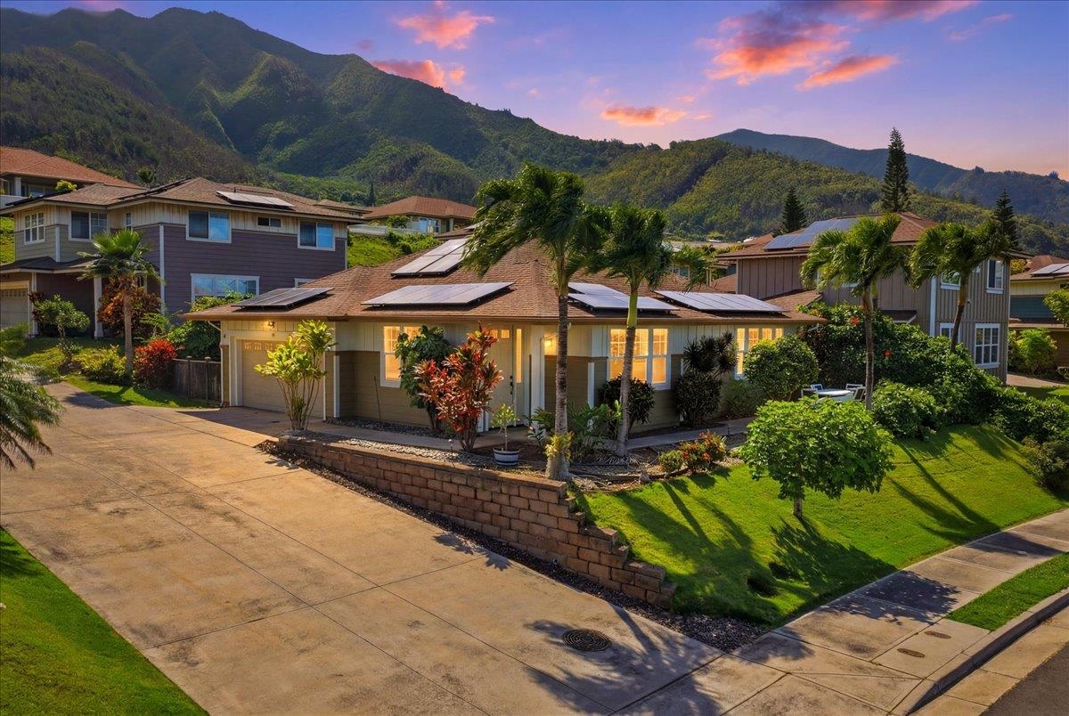 32 Kinohi Loa St