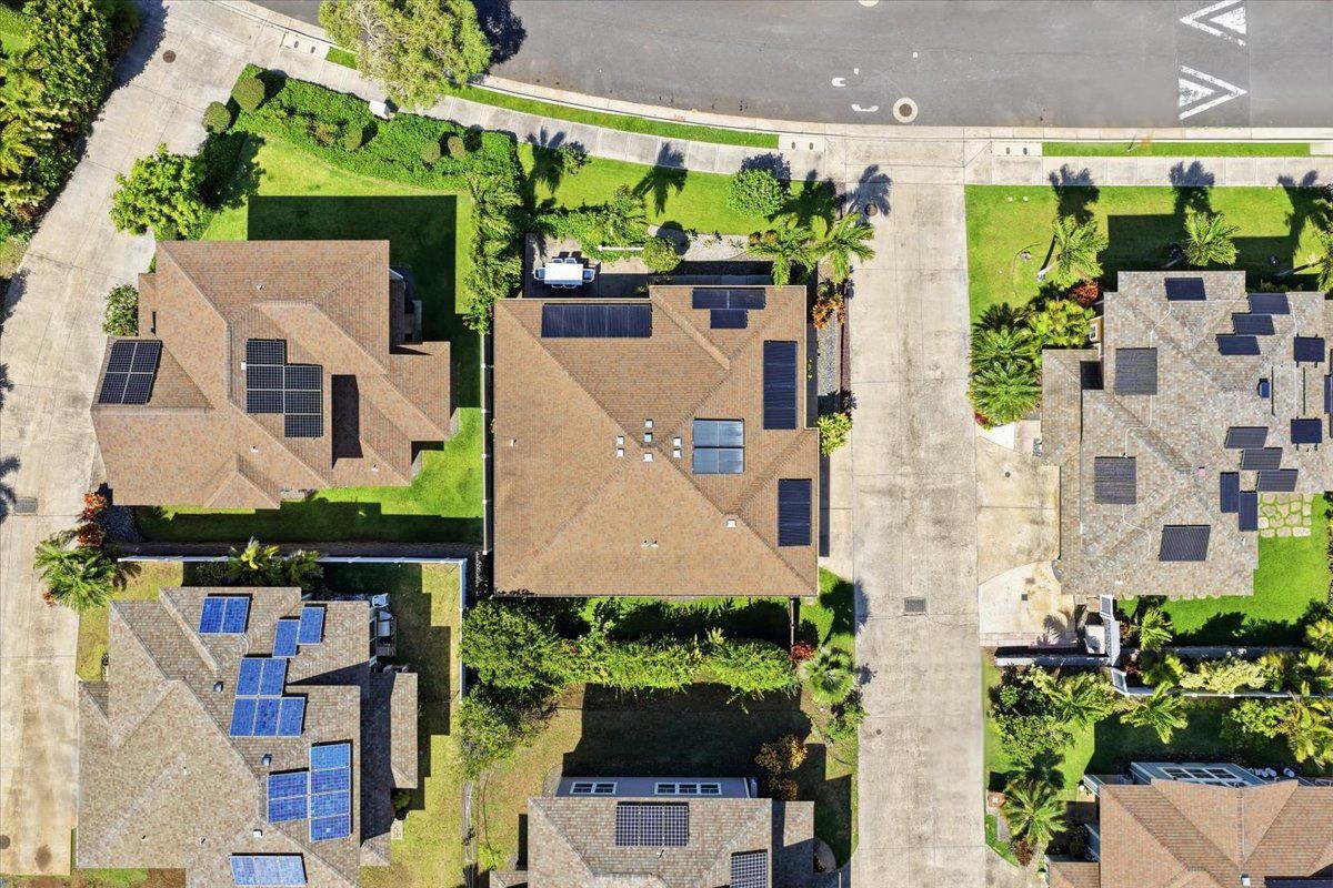 32 Kinohi Loa St