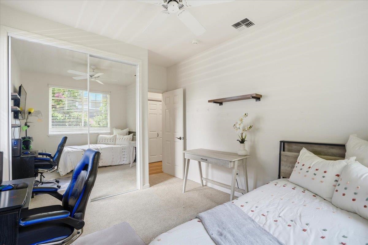 32 Kinohi Loa St