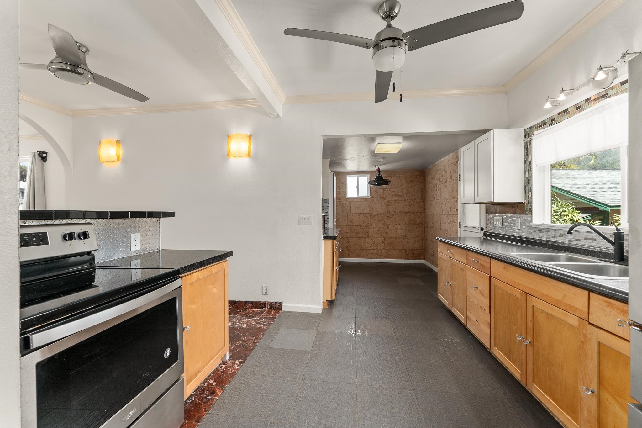 45 Puahau Pl