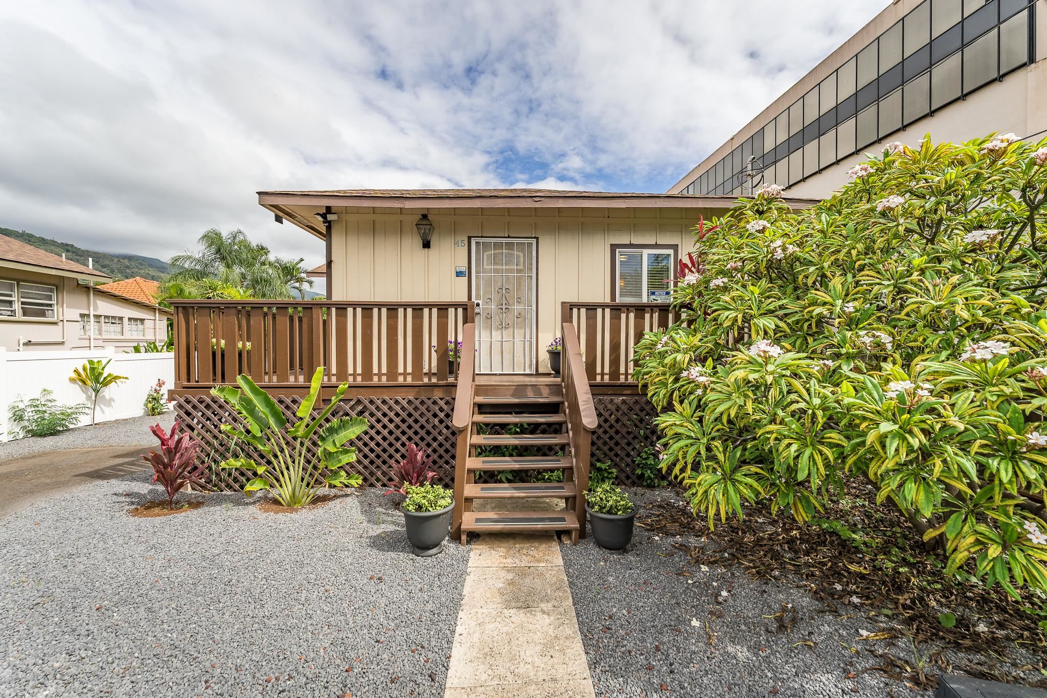 45 Puahau Pl