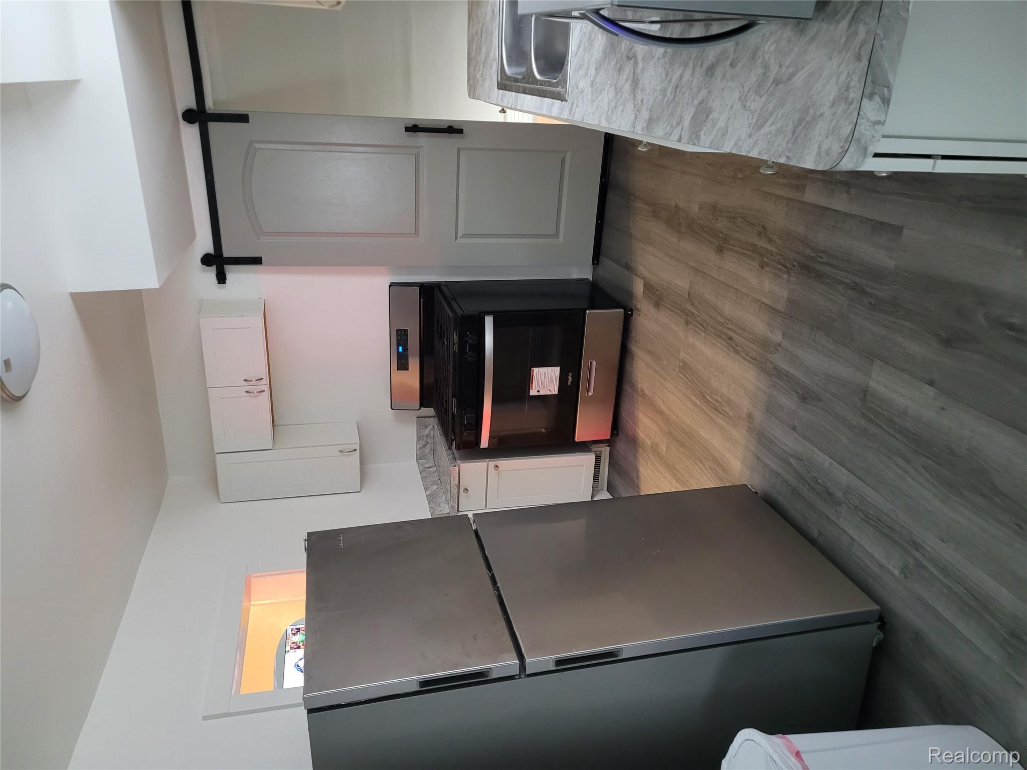 19183 Riopelle Street