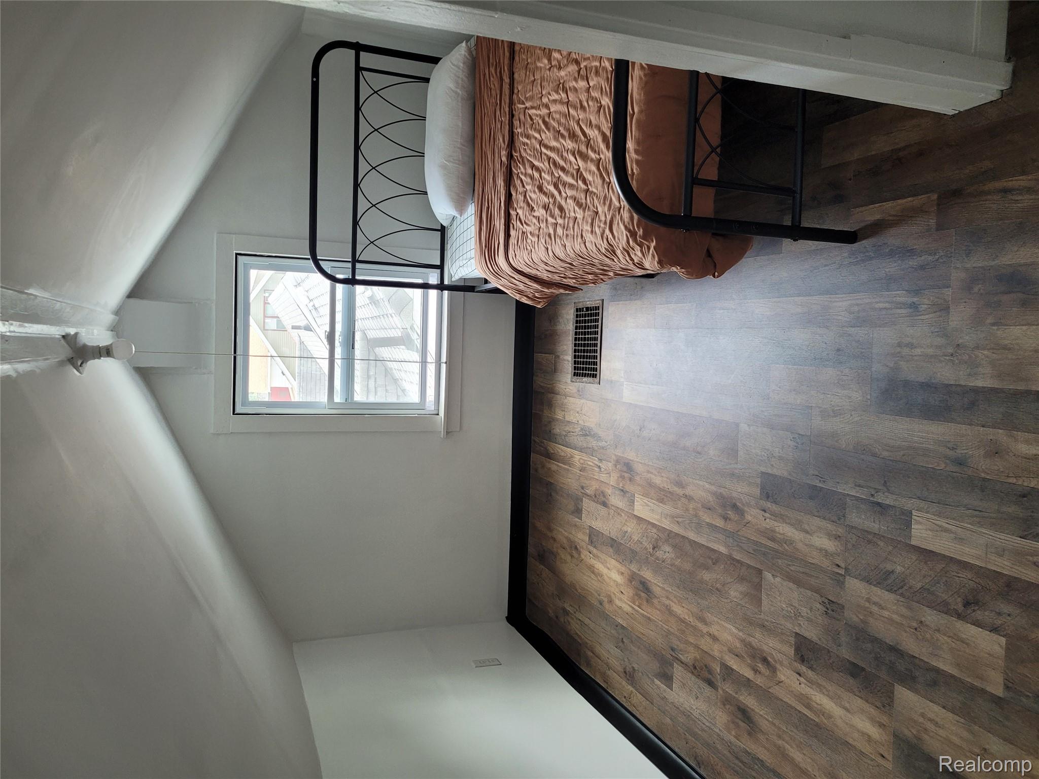 19183 Riopelle Street