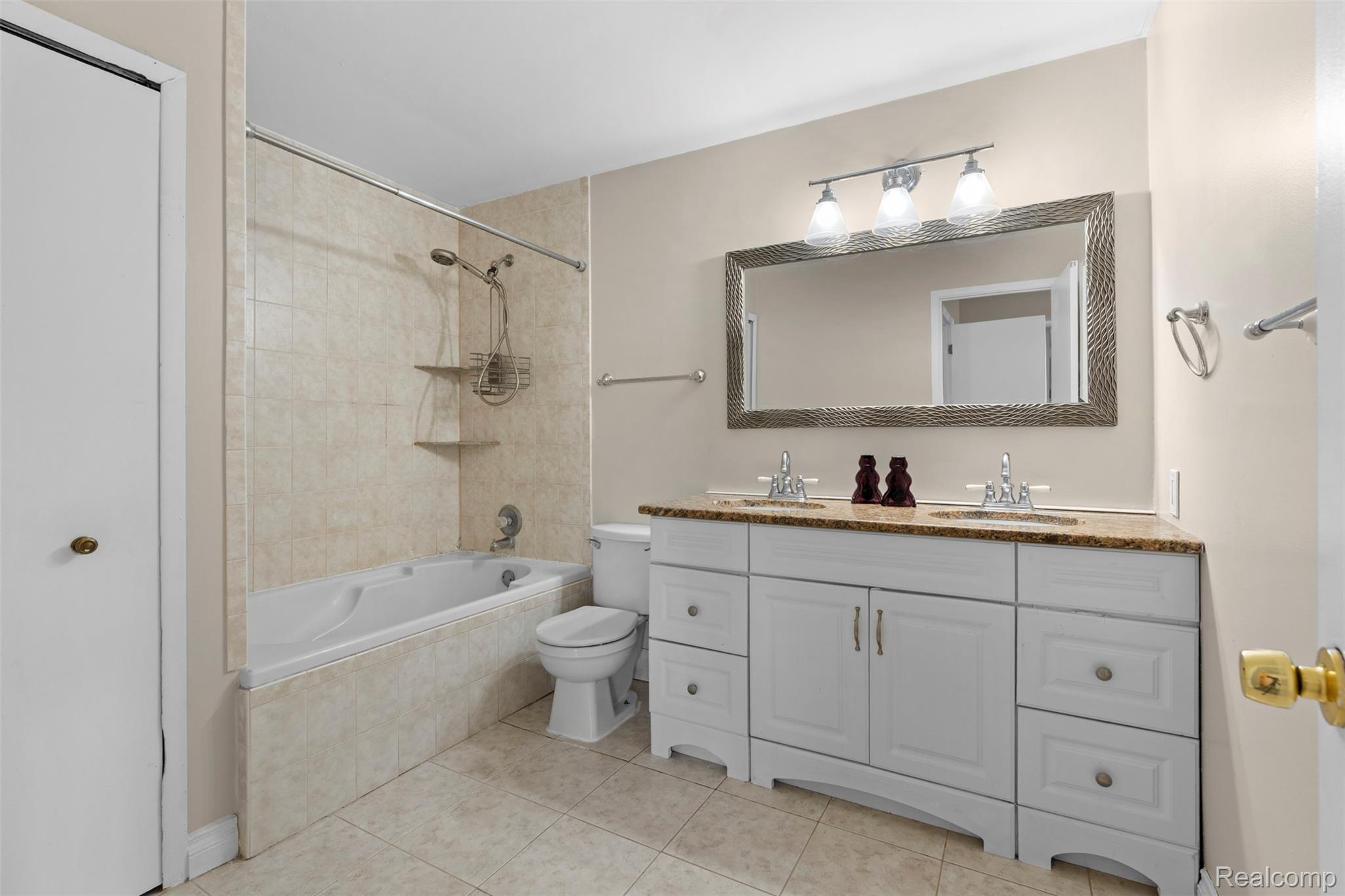 5428 Hammersmith Drive