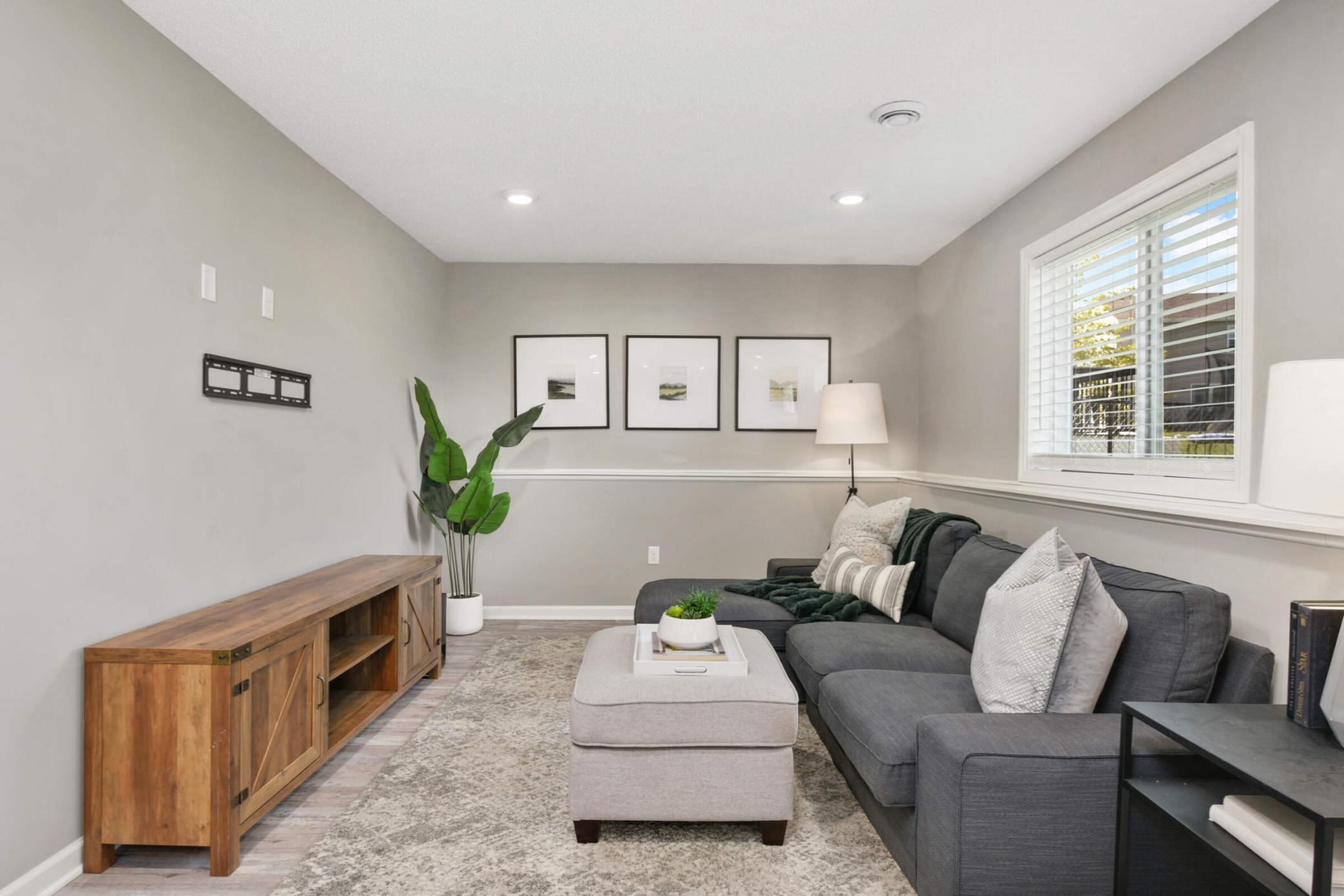 1207 139th Street E