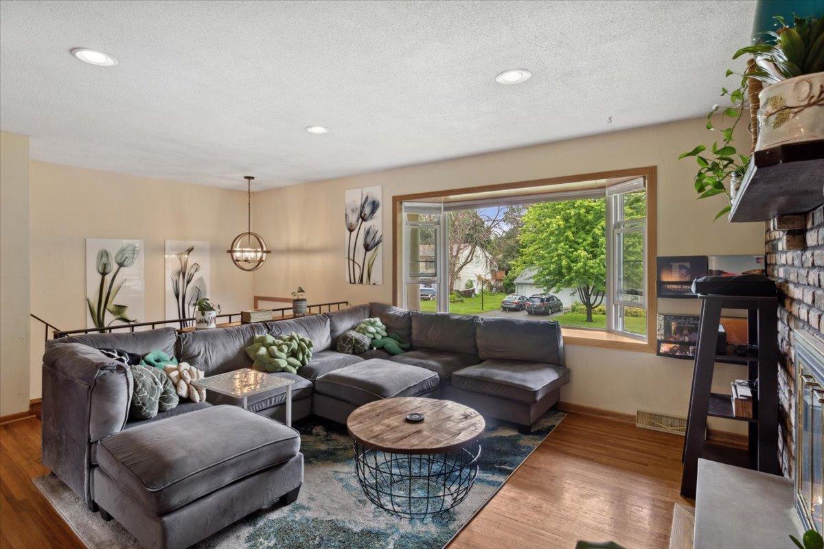 6325 Carleda Way