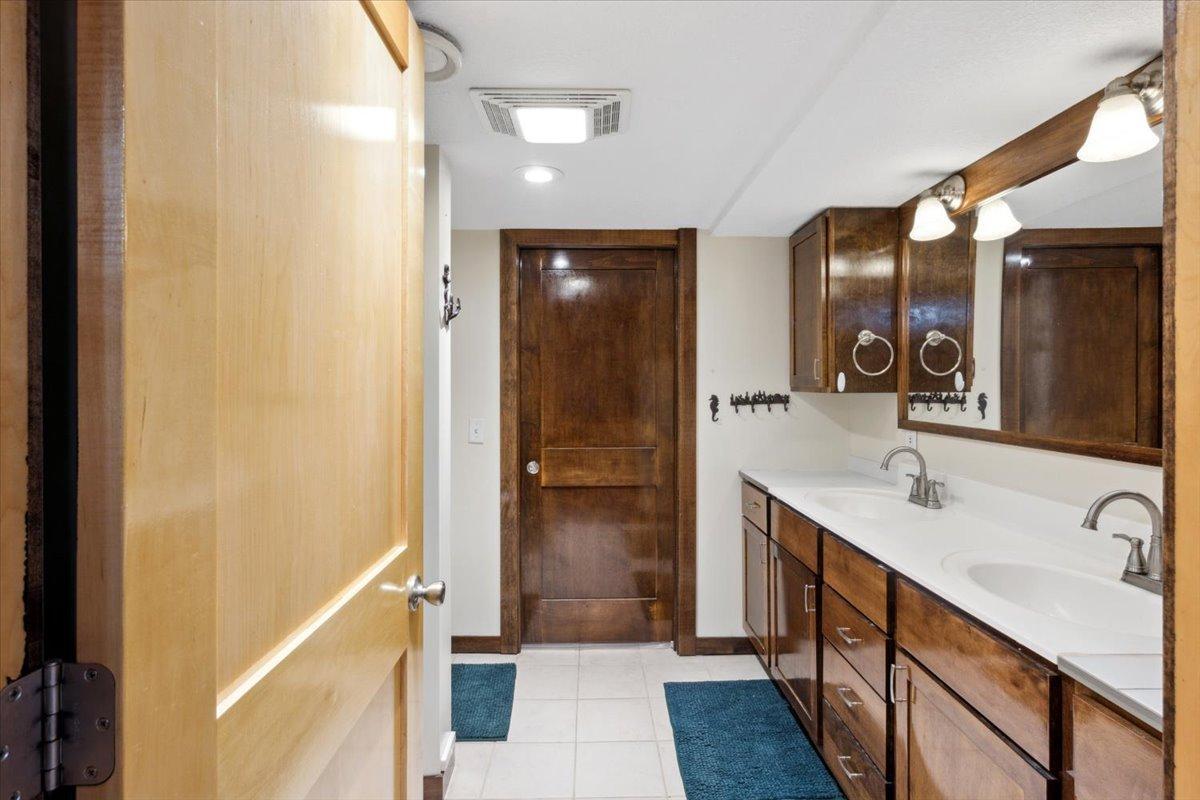 6325 Carleda Way