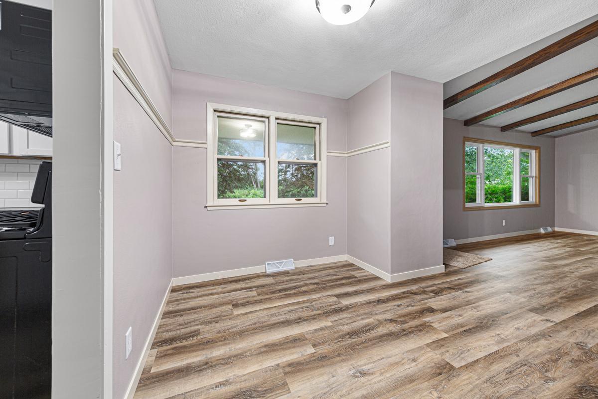 381 Skillman Avenue E
