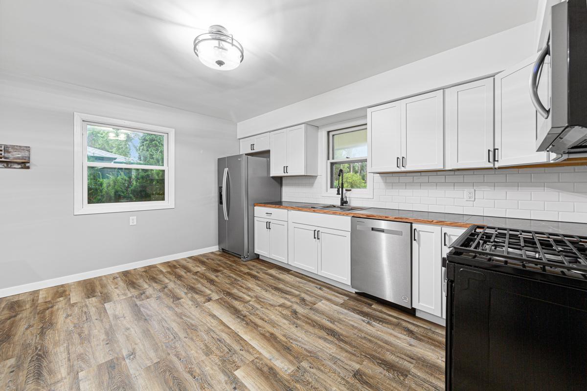 381 Skillman Avenue E