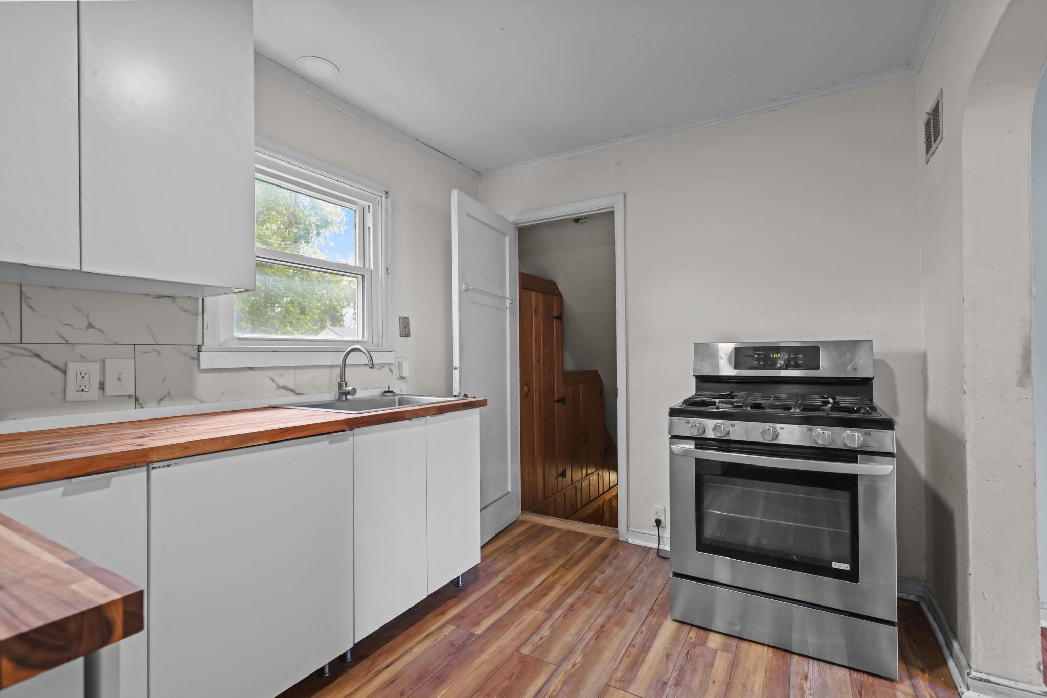 1289 Galtier Street
