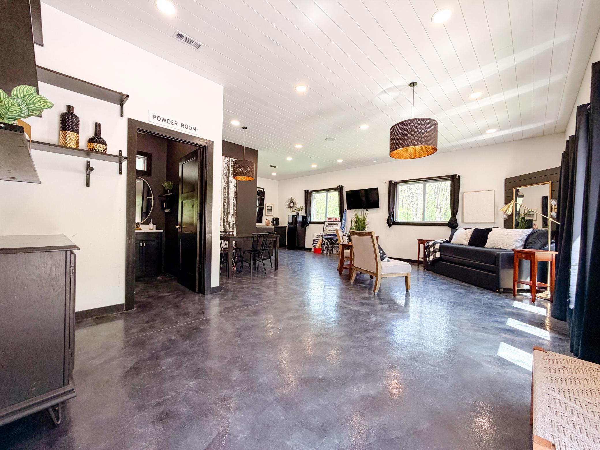 13082 160th Avenue