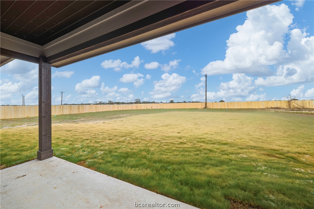 105 Court-Side Drive