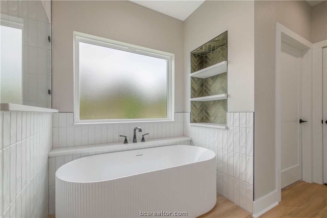 5403 Woodland Park Drive
