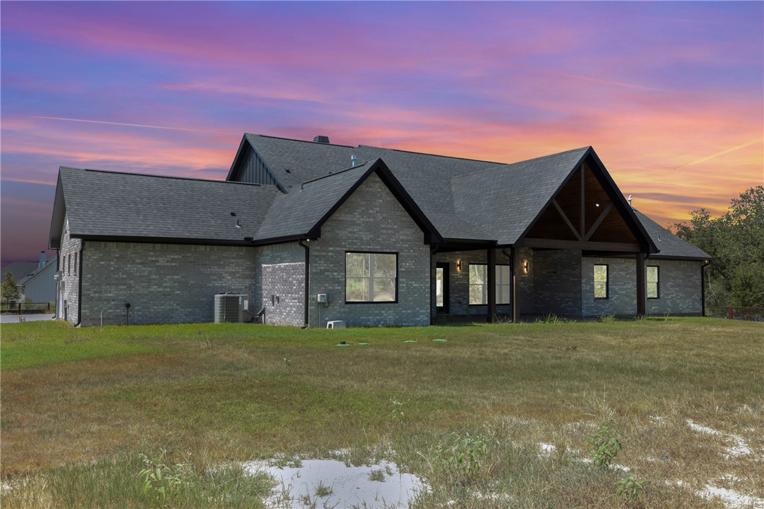 5403 Woodland Park Drive