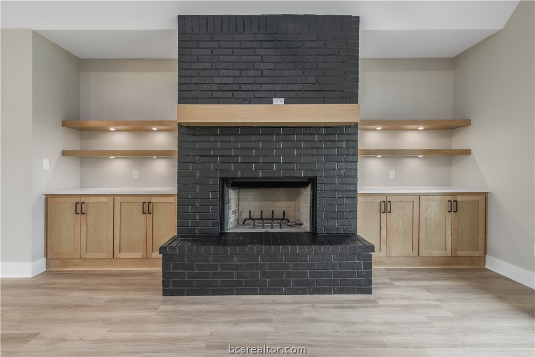 5403 Woodland Park Drive