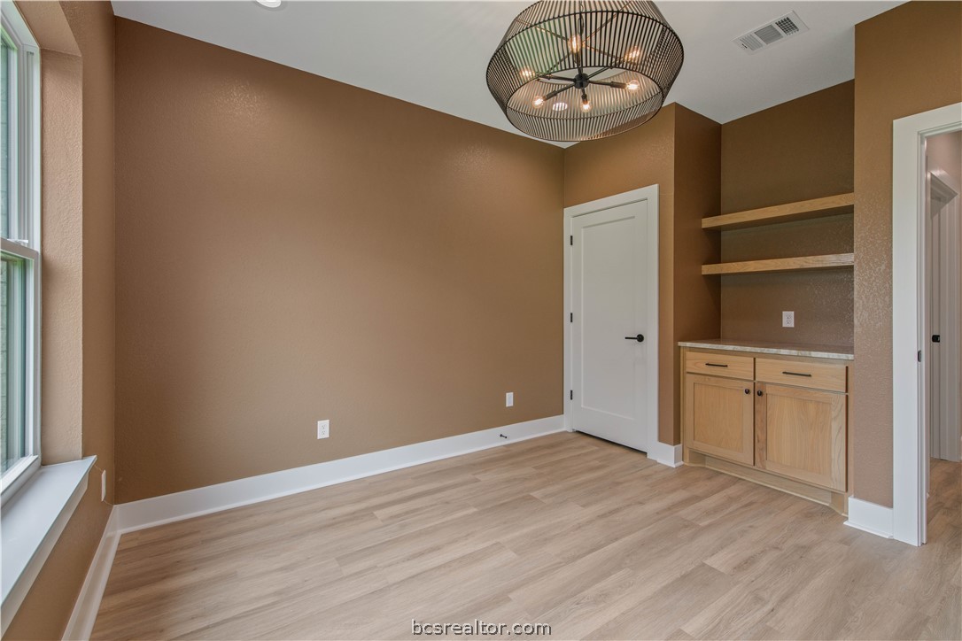 5403 Woodland Park Drive