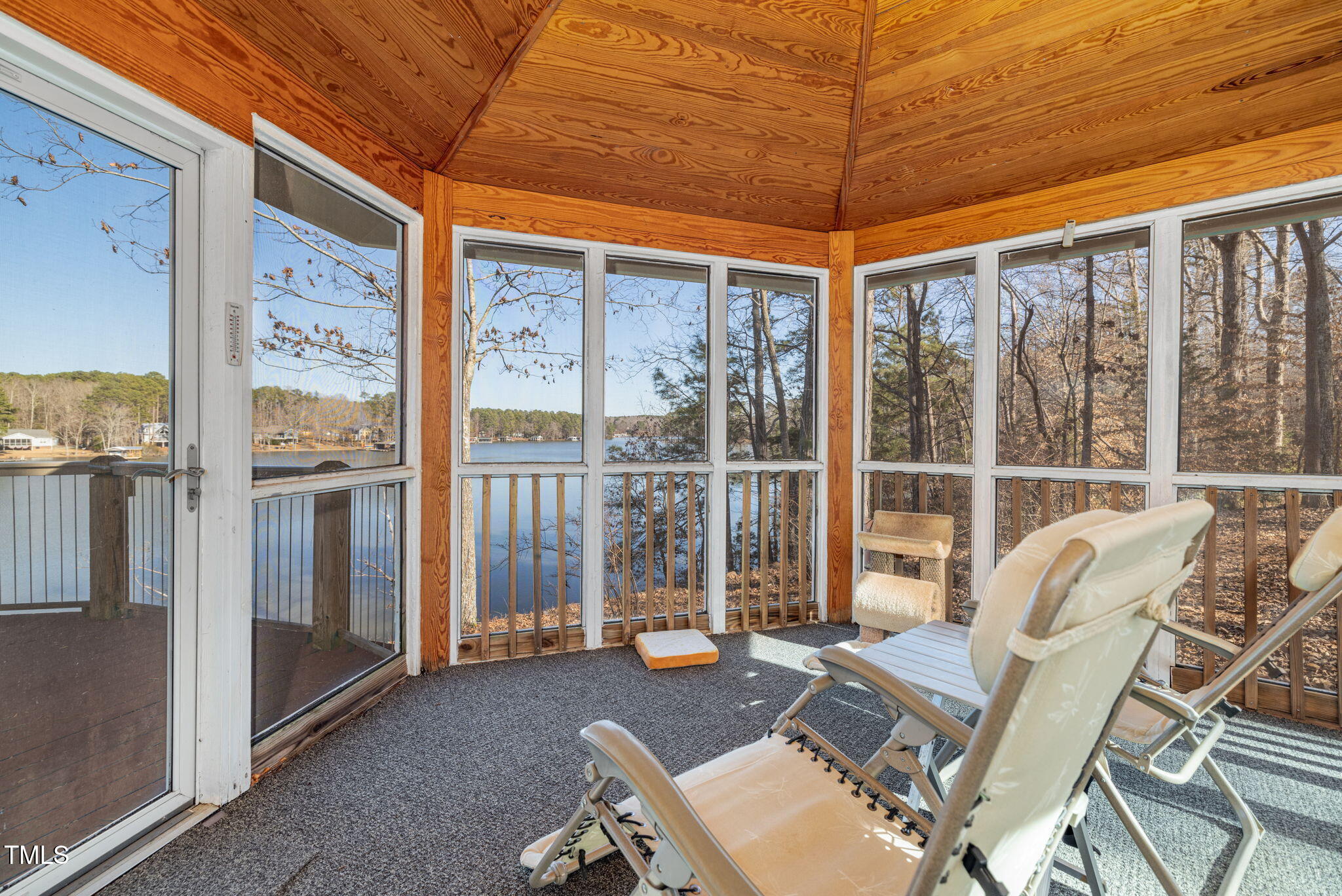 182 Songbird Creek Rd.