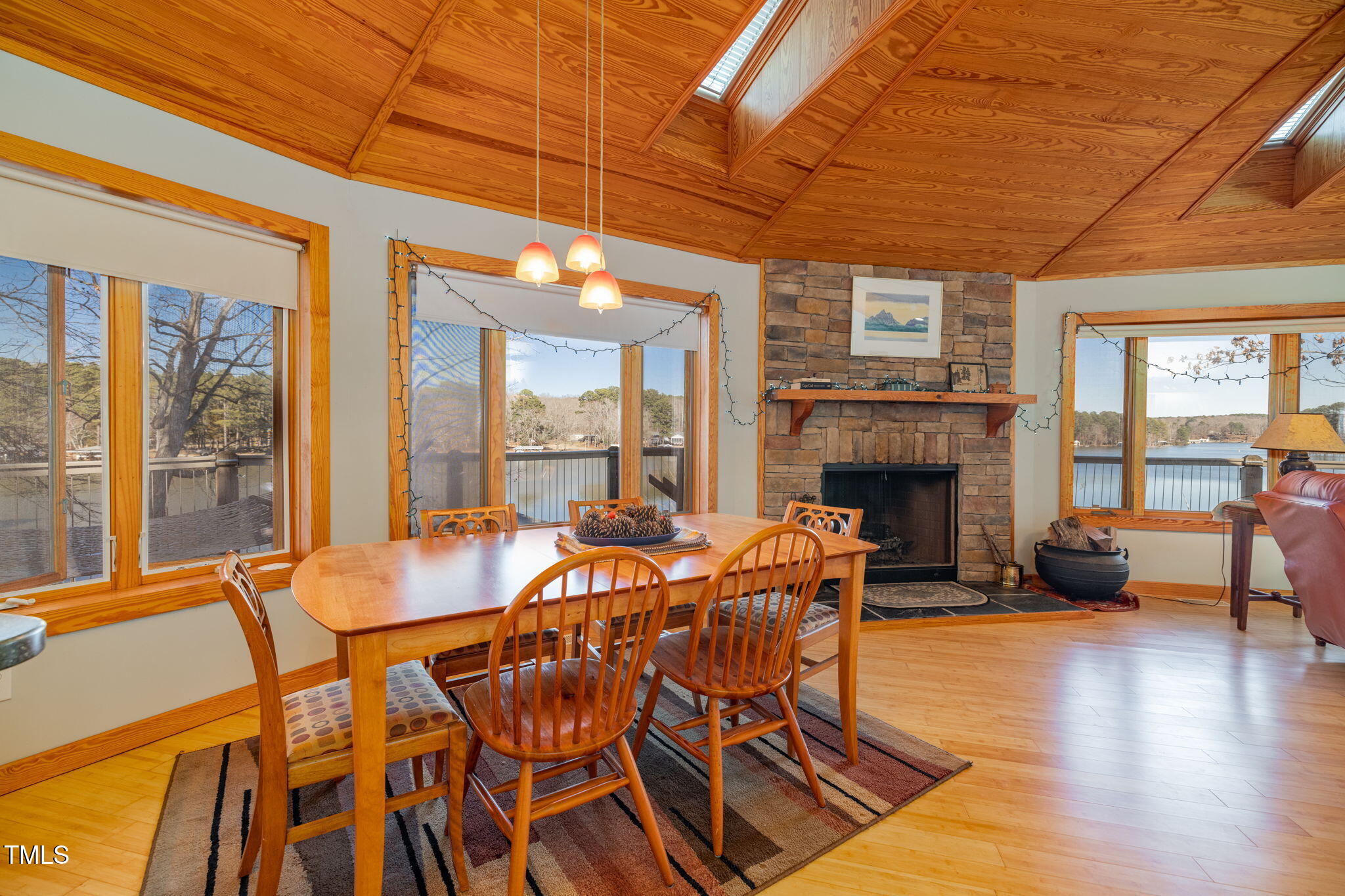 182 Songbird Creek Rd.