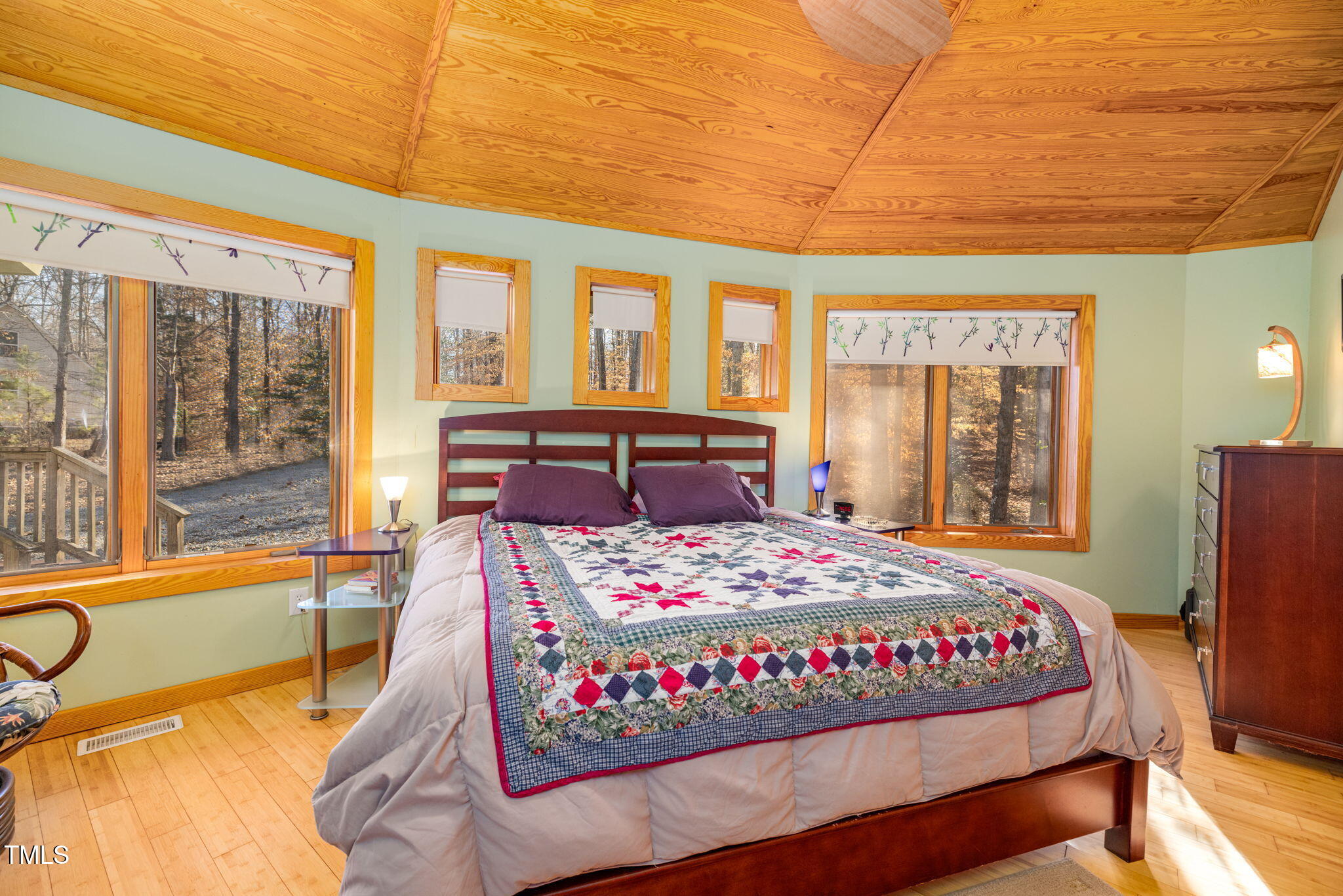 182 Songbird Creek Rd.