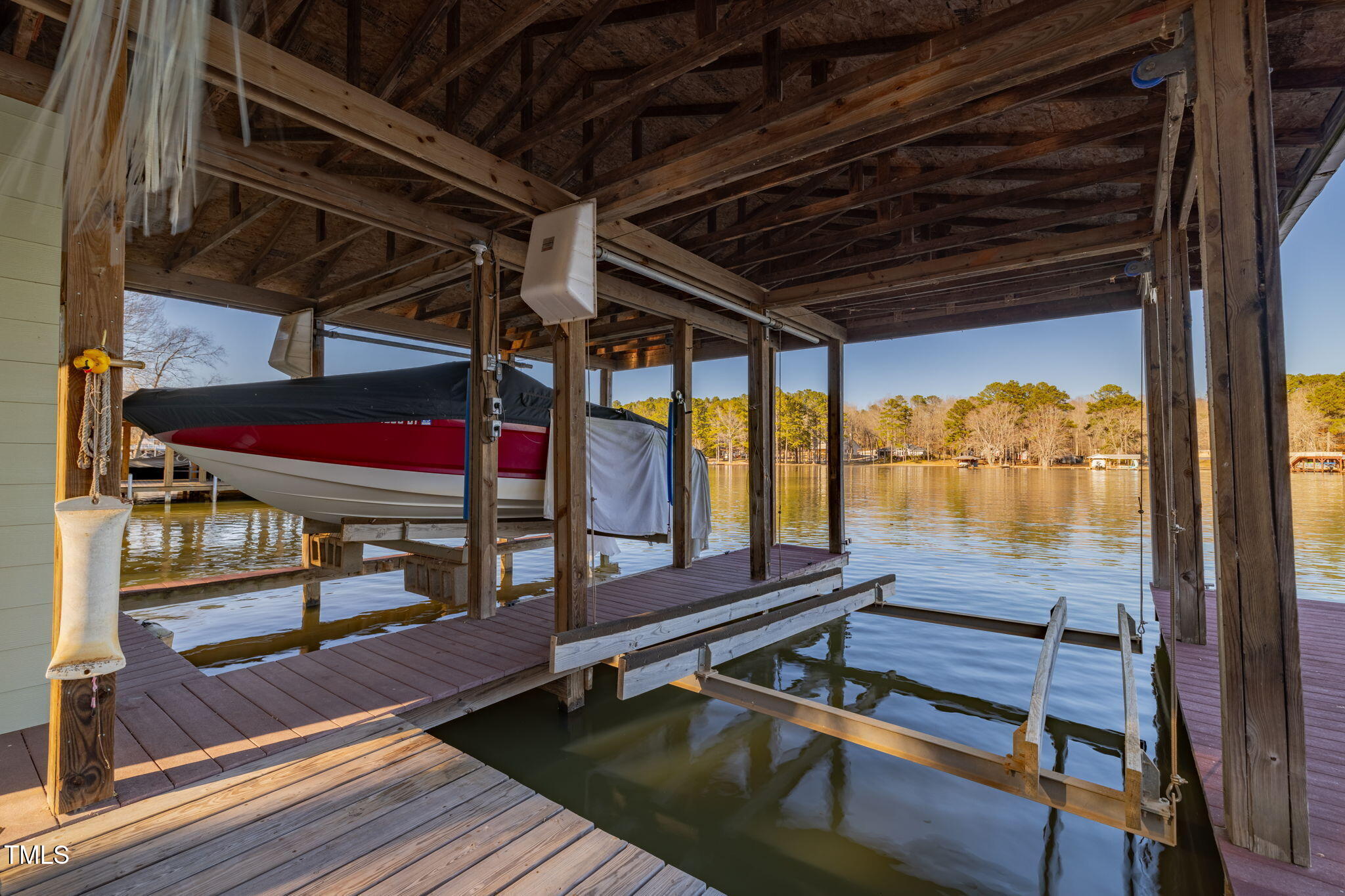 182 Songbird Creek Rd.