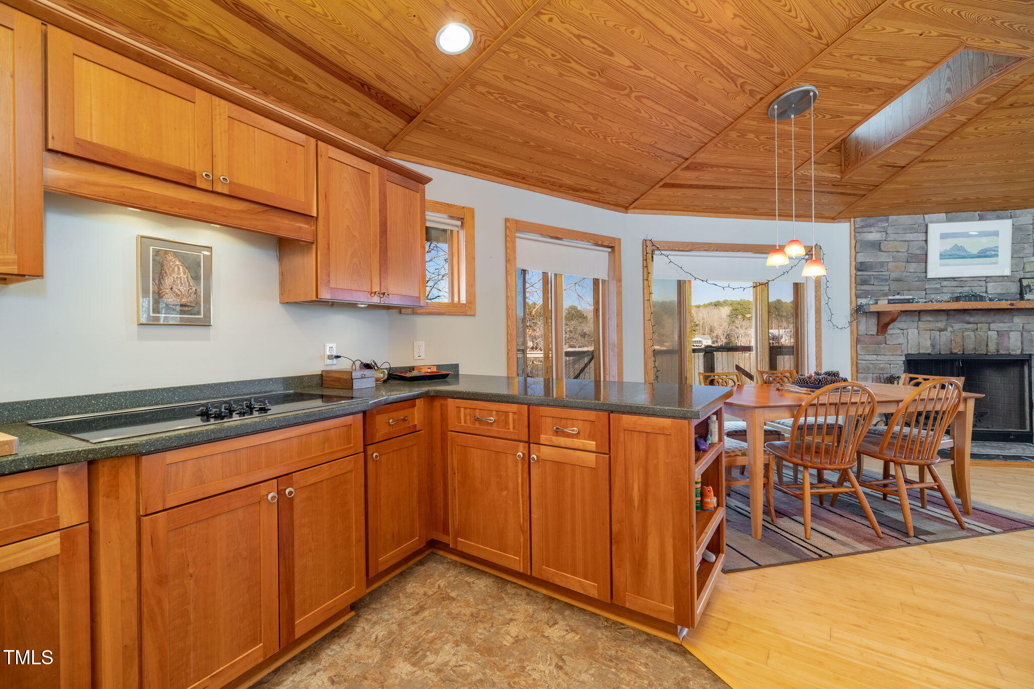 182 Songbird Creek Rd.