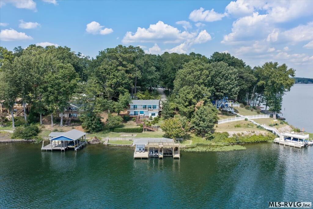 124 Pine Court