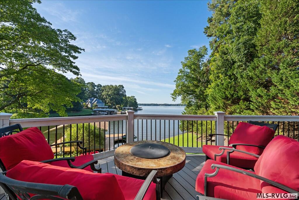 231 Old Ferry Road