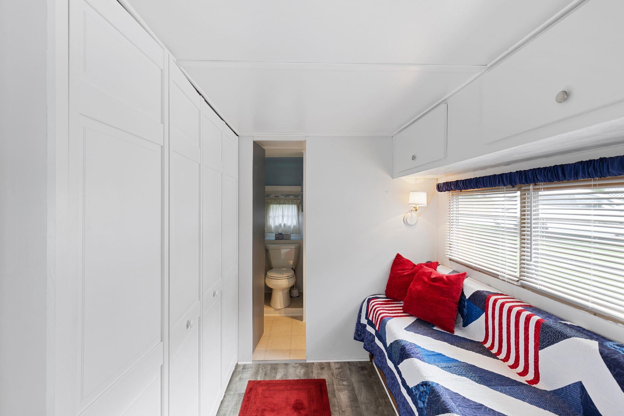 728 Scenic Road Unit: 109