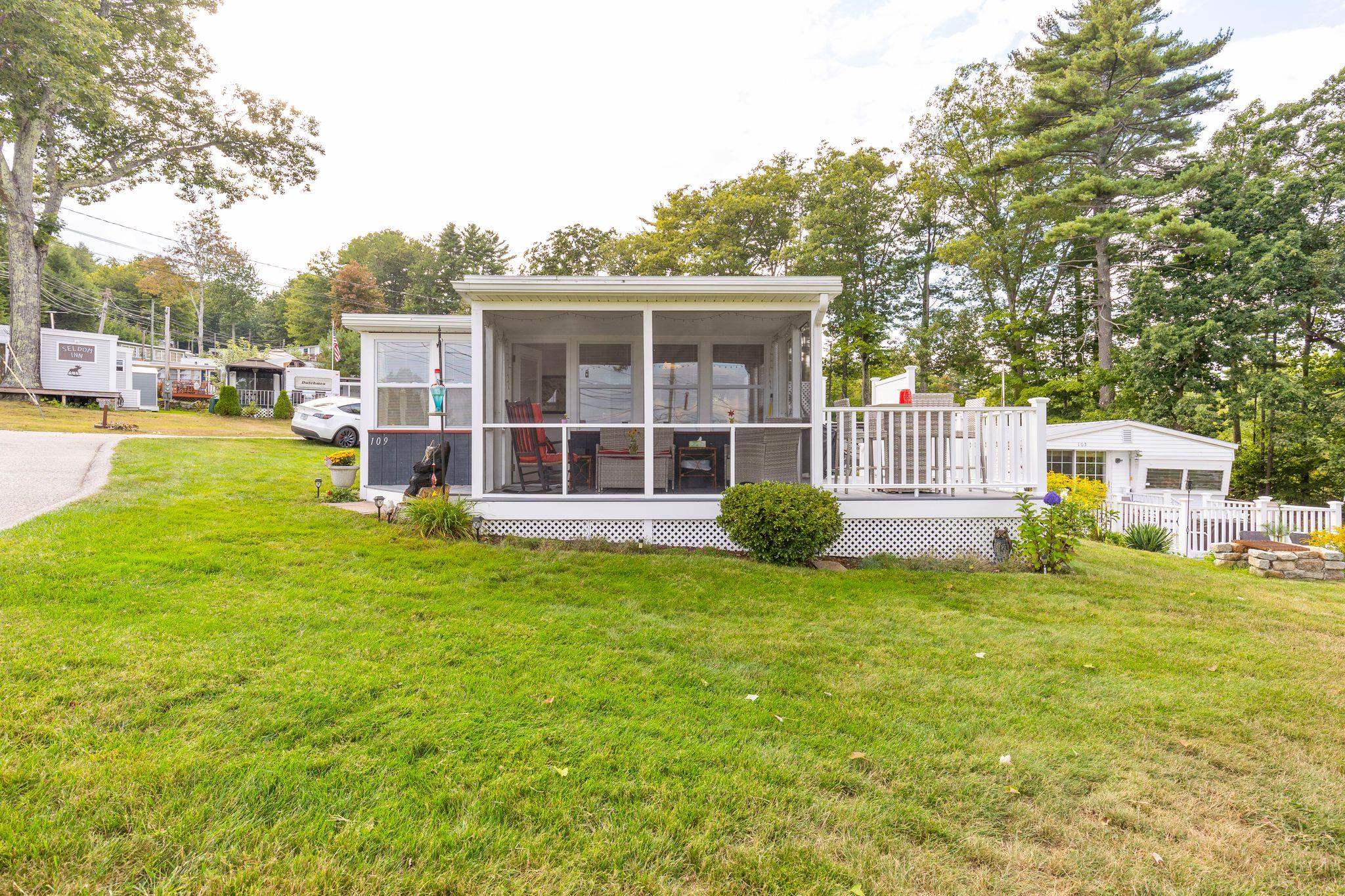 728 Scenic Road Unit: 109