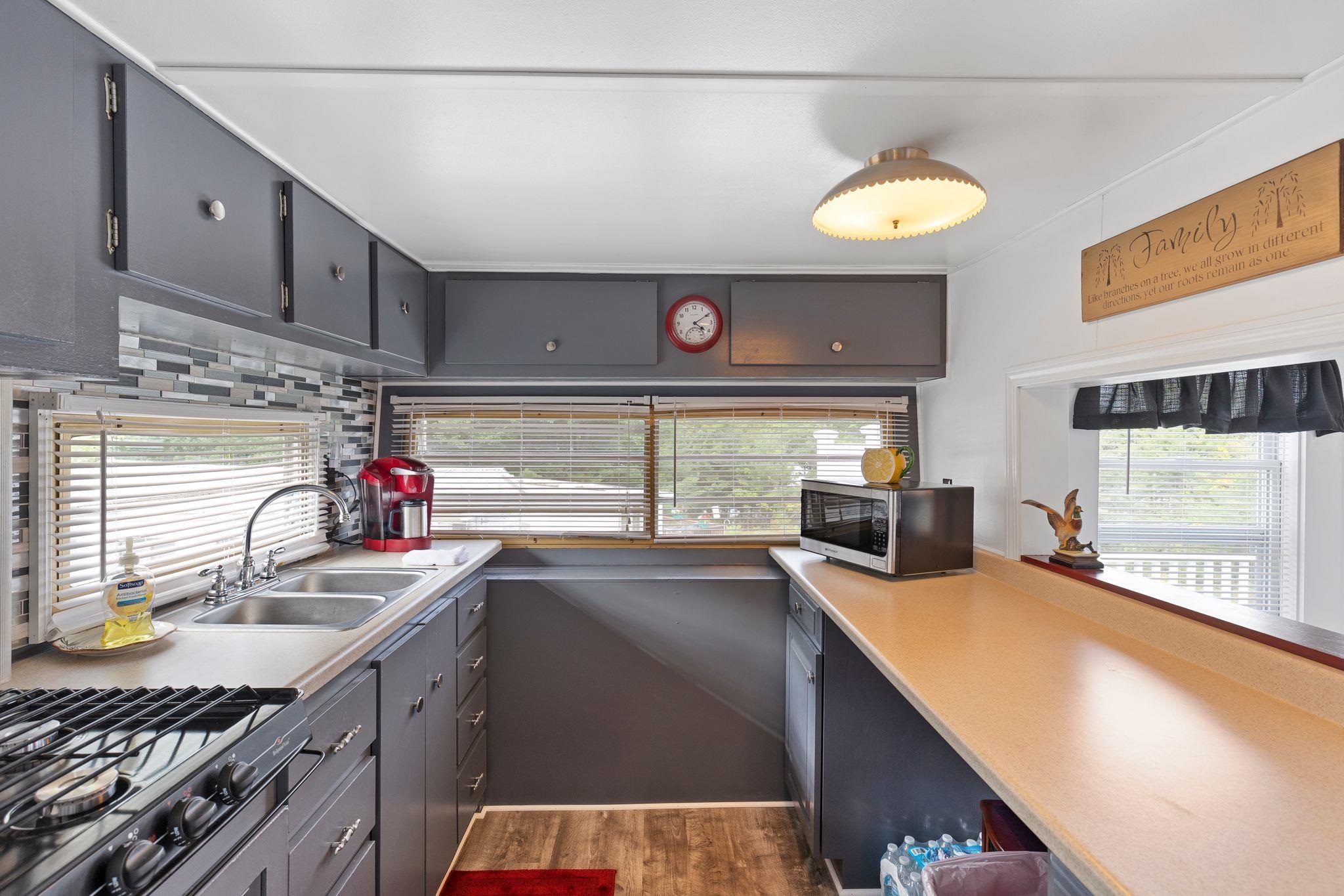 728 Scenic Road Unit: 109