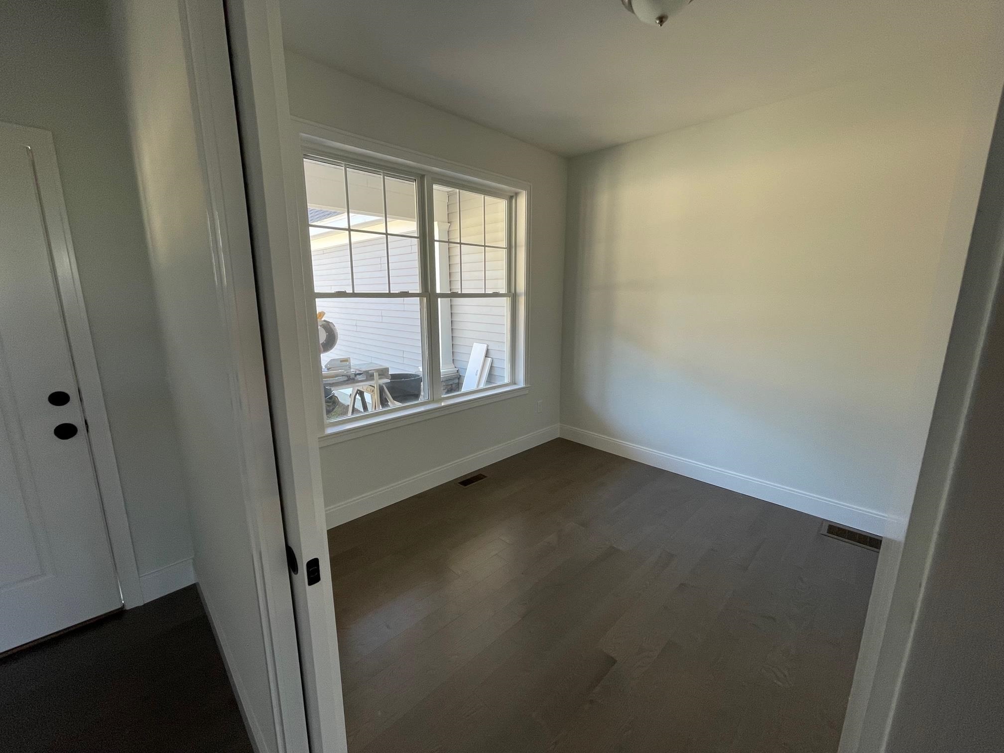 22 HUMMINGBIRD Drive