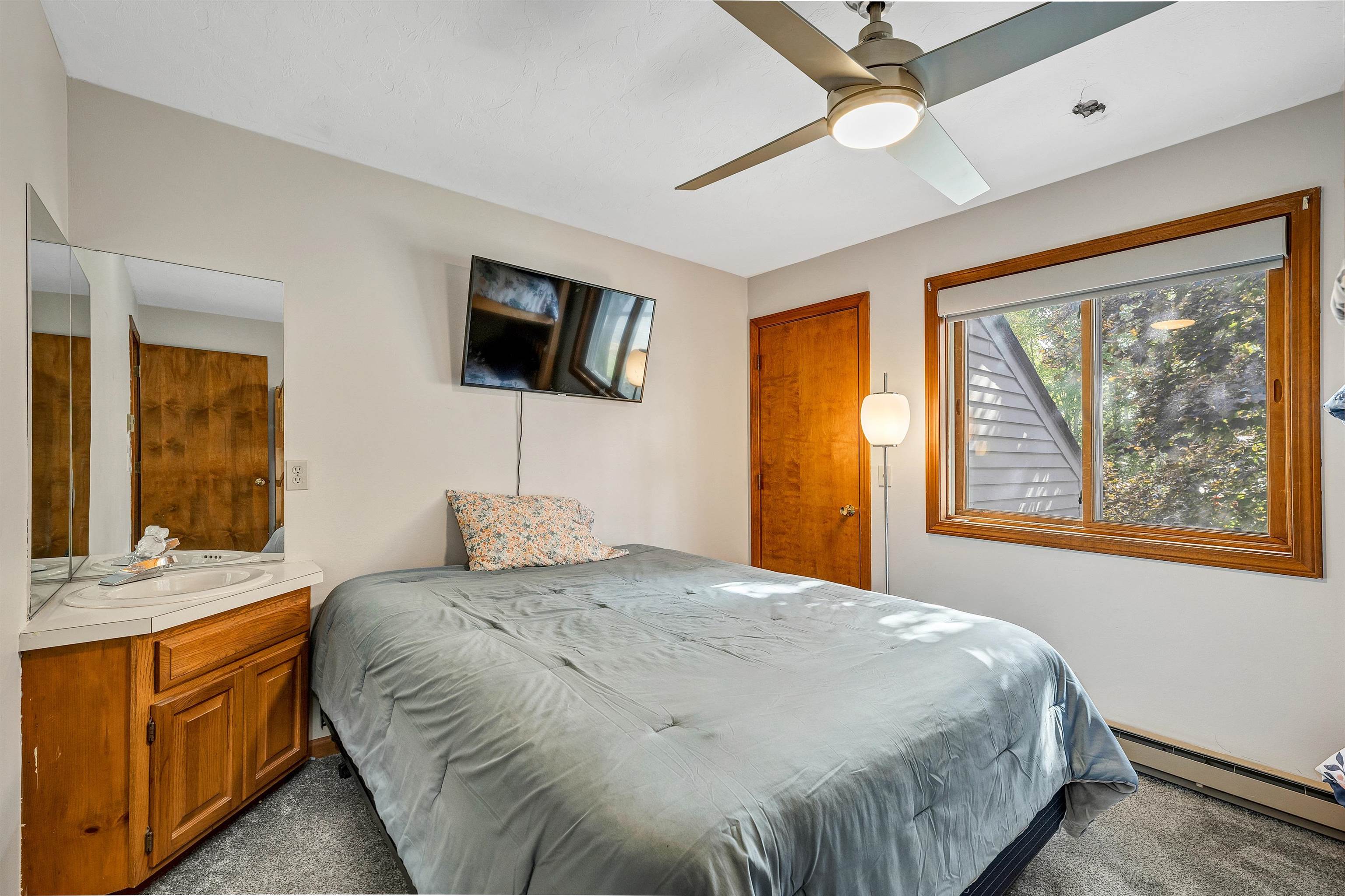 60 Weirs Road Unit F6