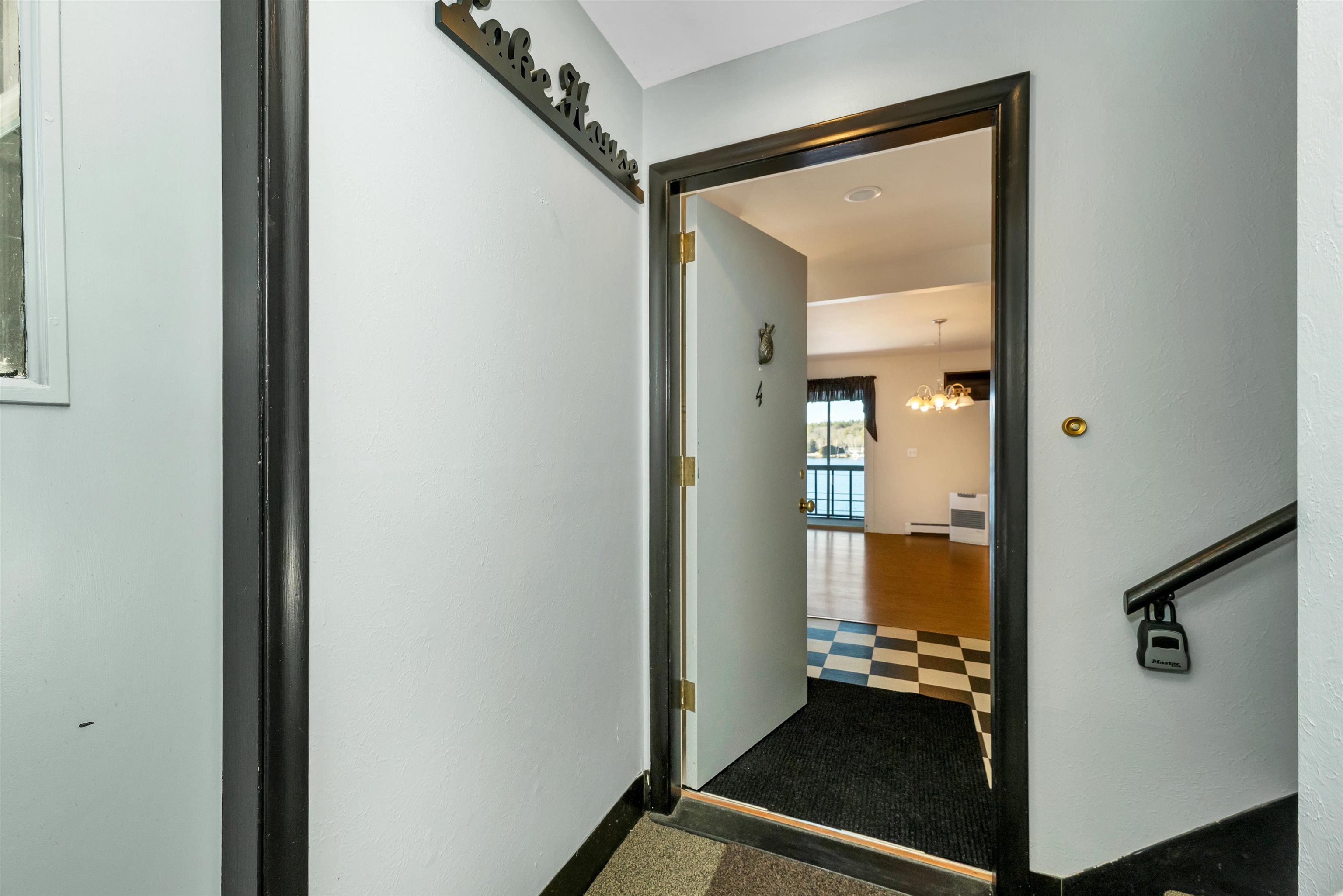 883 Weirs Boulevard Unit 4
