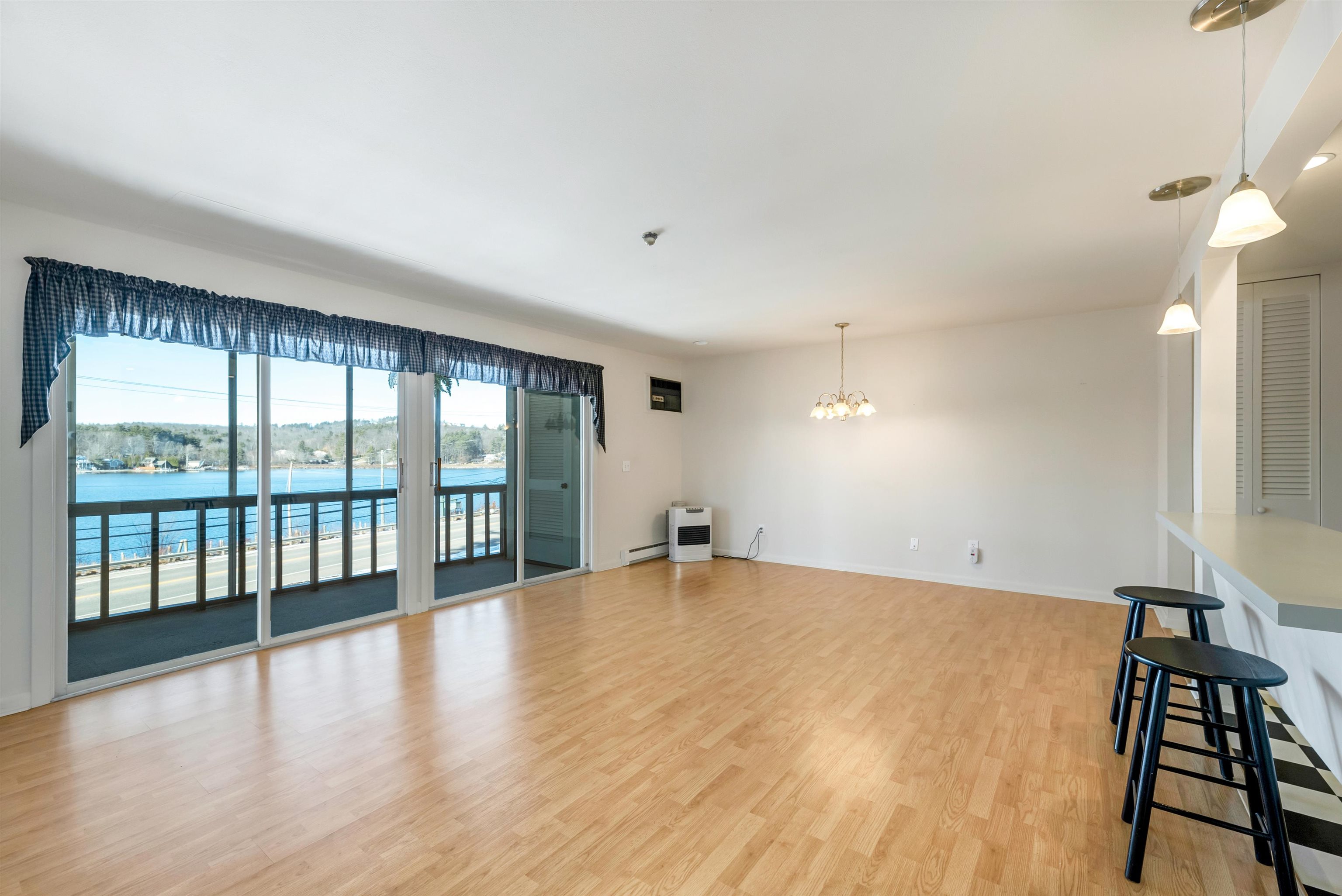 883 Weirs Boulevard Unit 4