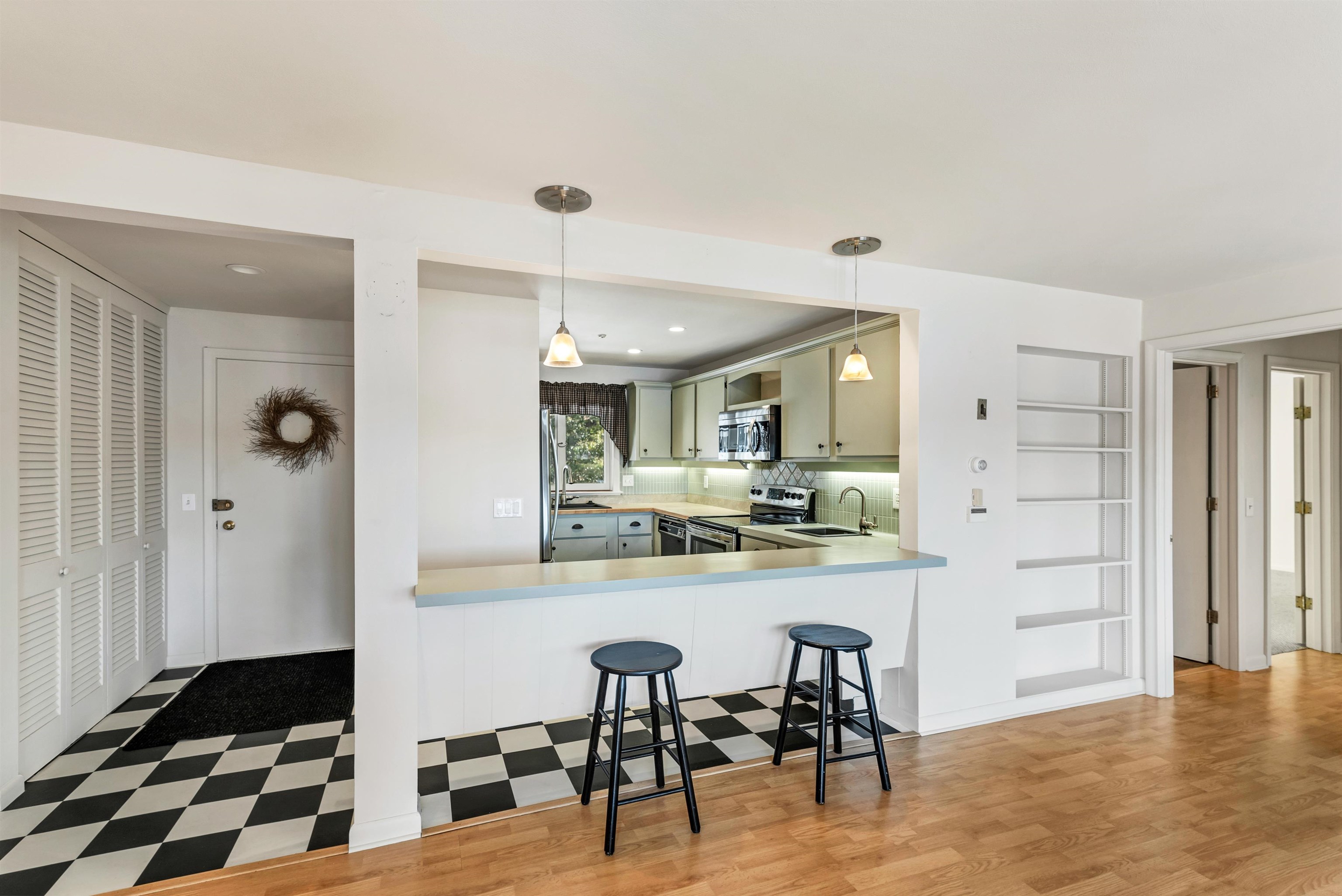 883 Weirs Boulevard Unit 4