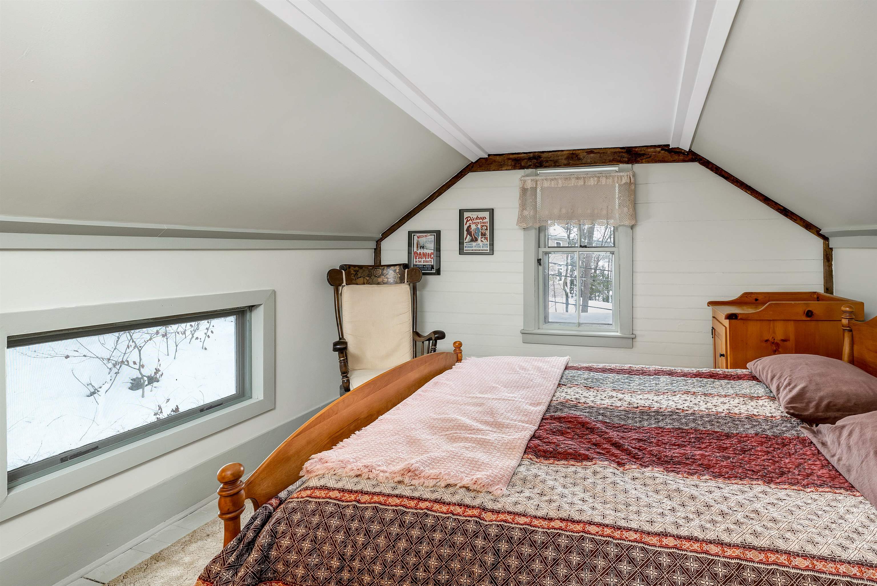 24 Loon Cove Road