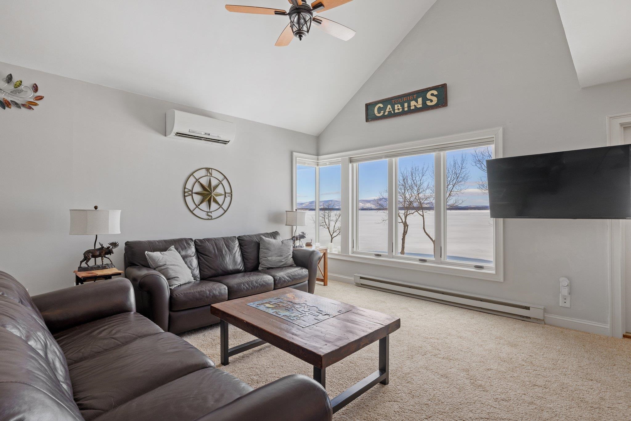 2696 Lake Shore Road Unit: 8