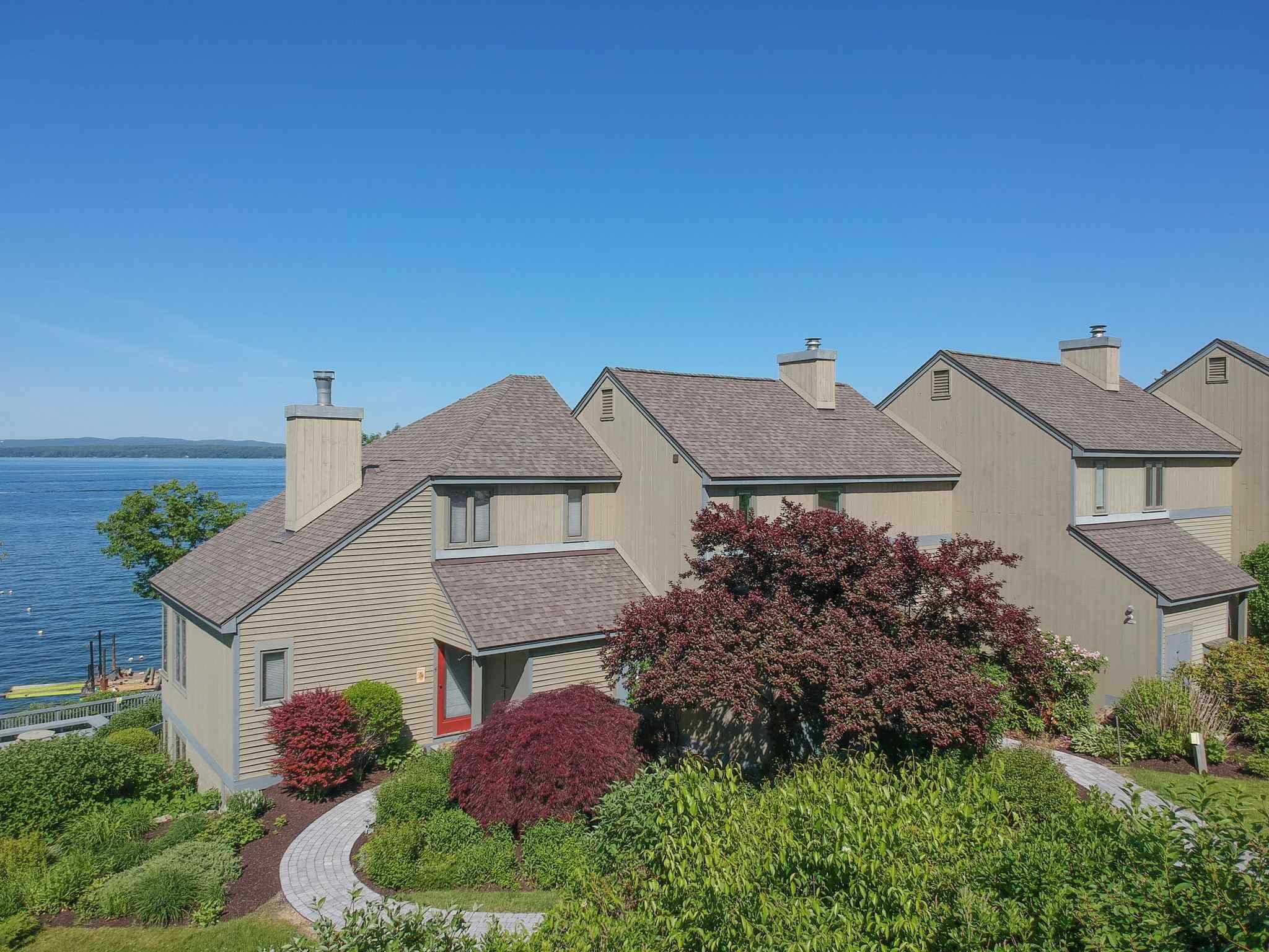 2696 Lake Shore Road Unit: 8
