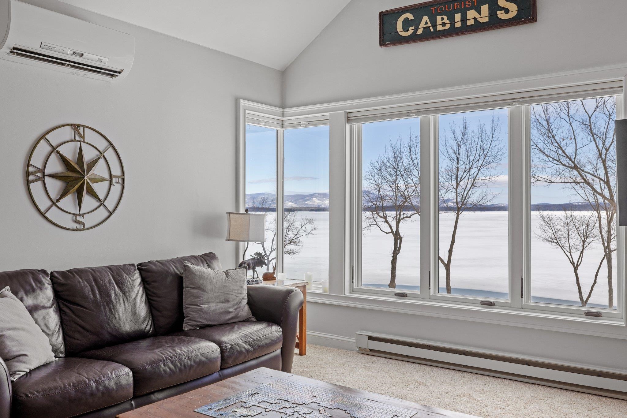 2696 Lake Shore Road Unit: 8