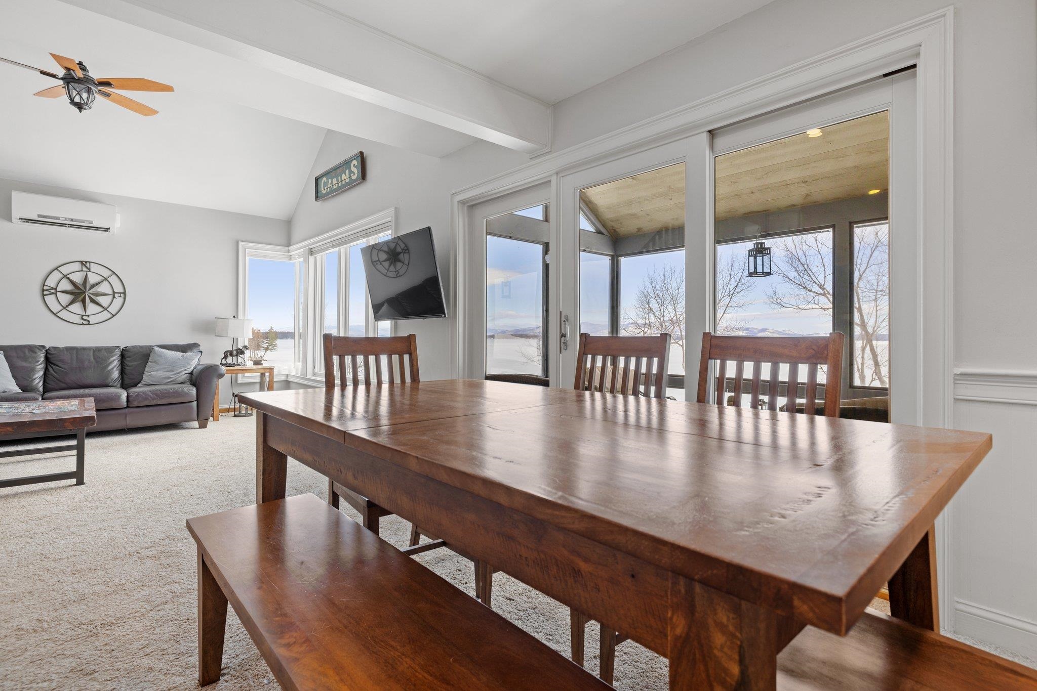 2696 Lake Shore Road Unit: 8