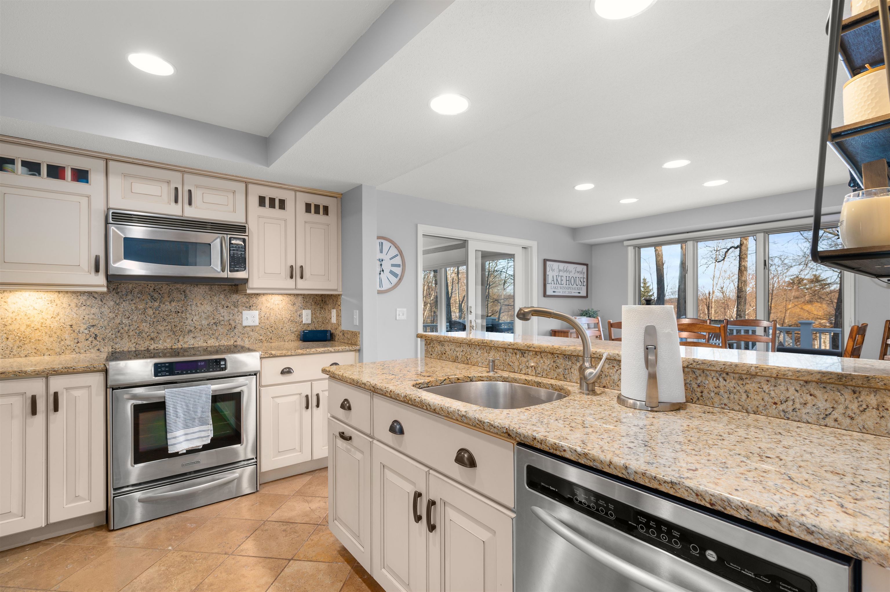 3 Rocky Point Lane