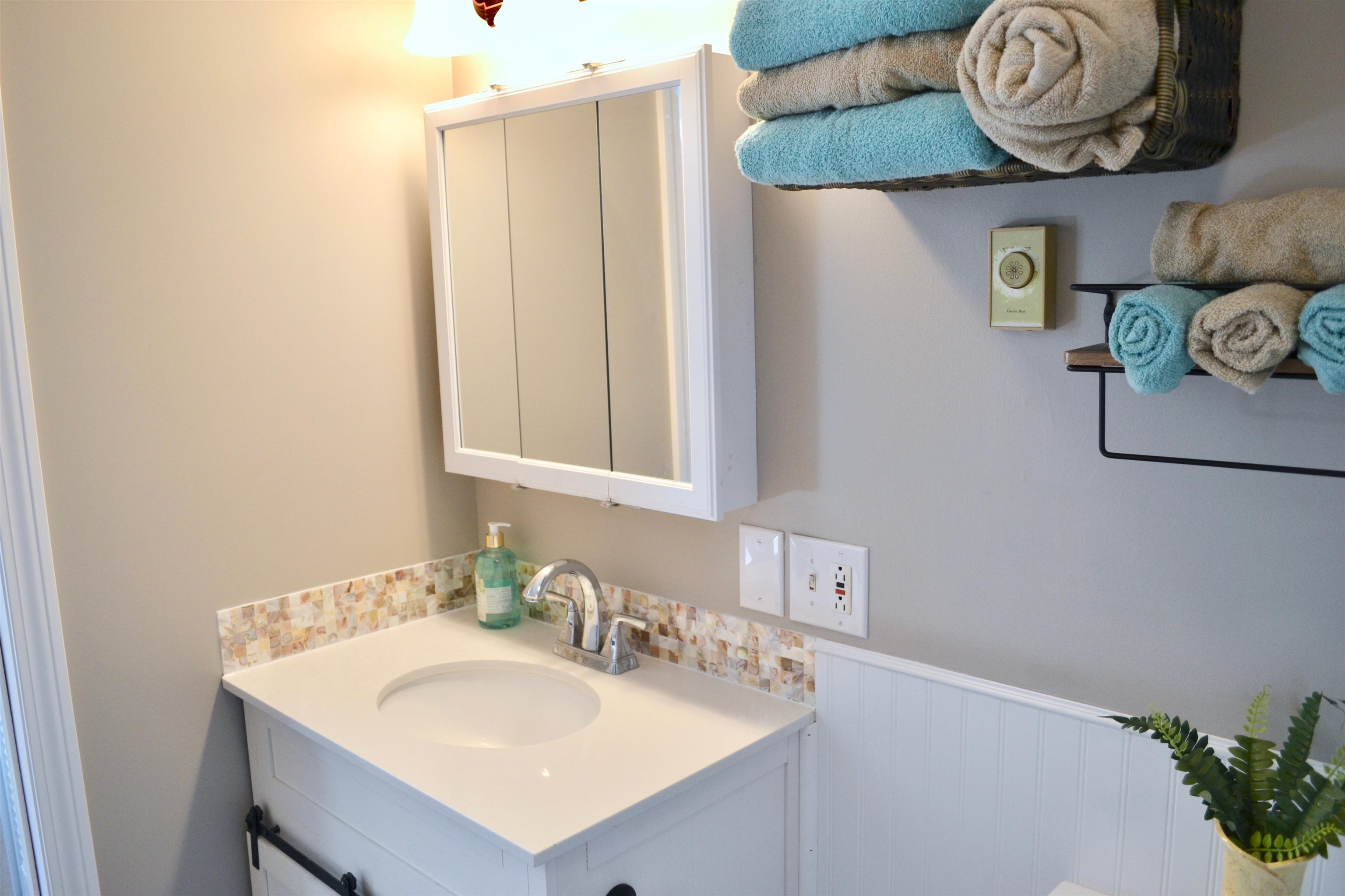 118 Weirs Road Unit: 122