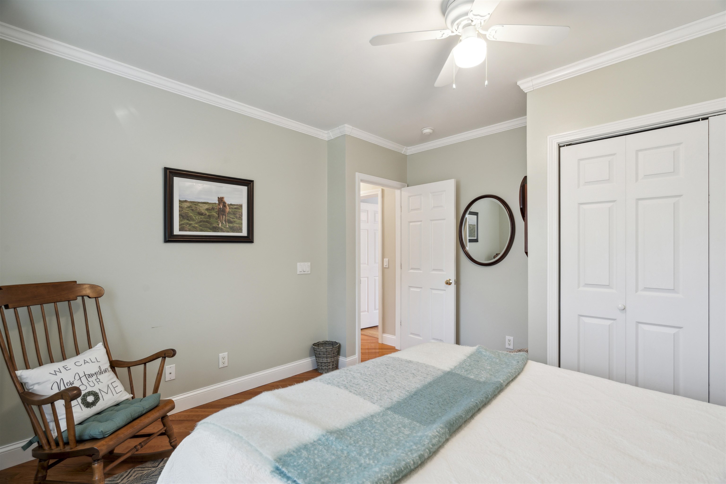 4 Acorn Place