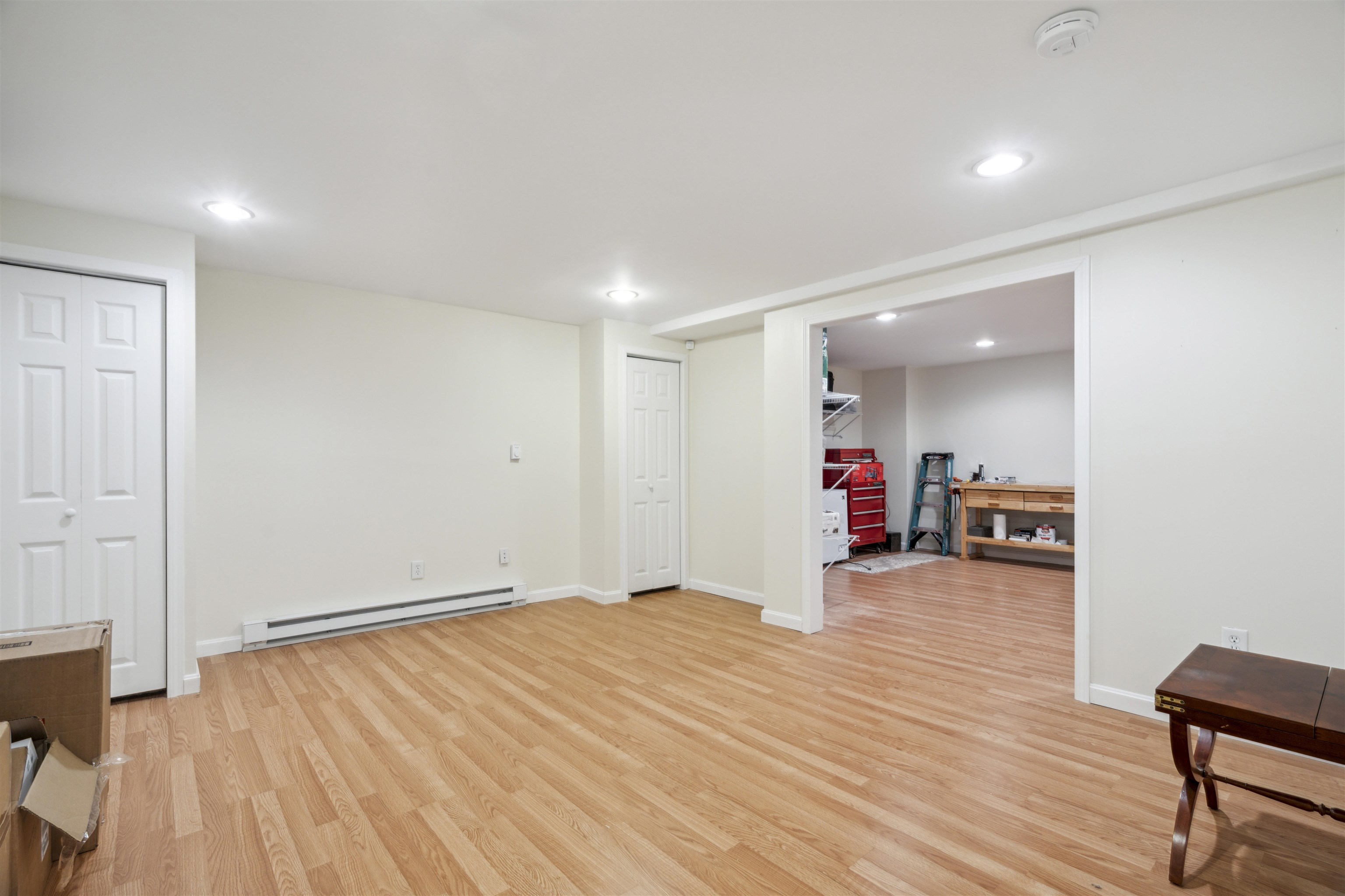 4 Acorn Place
