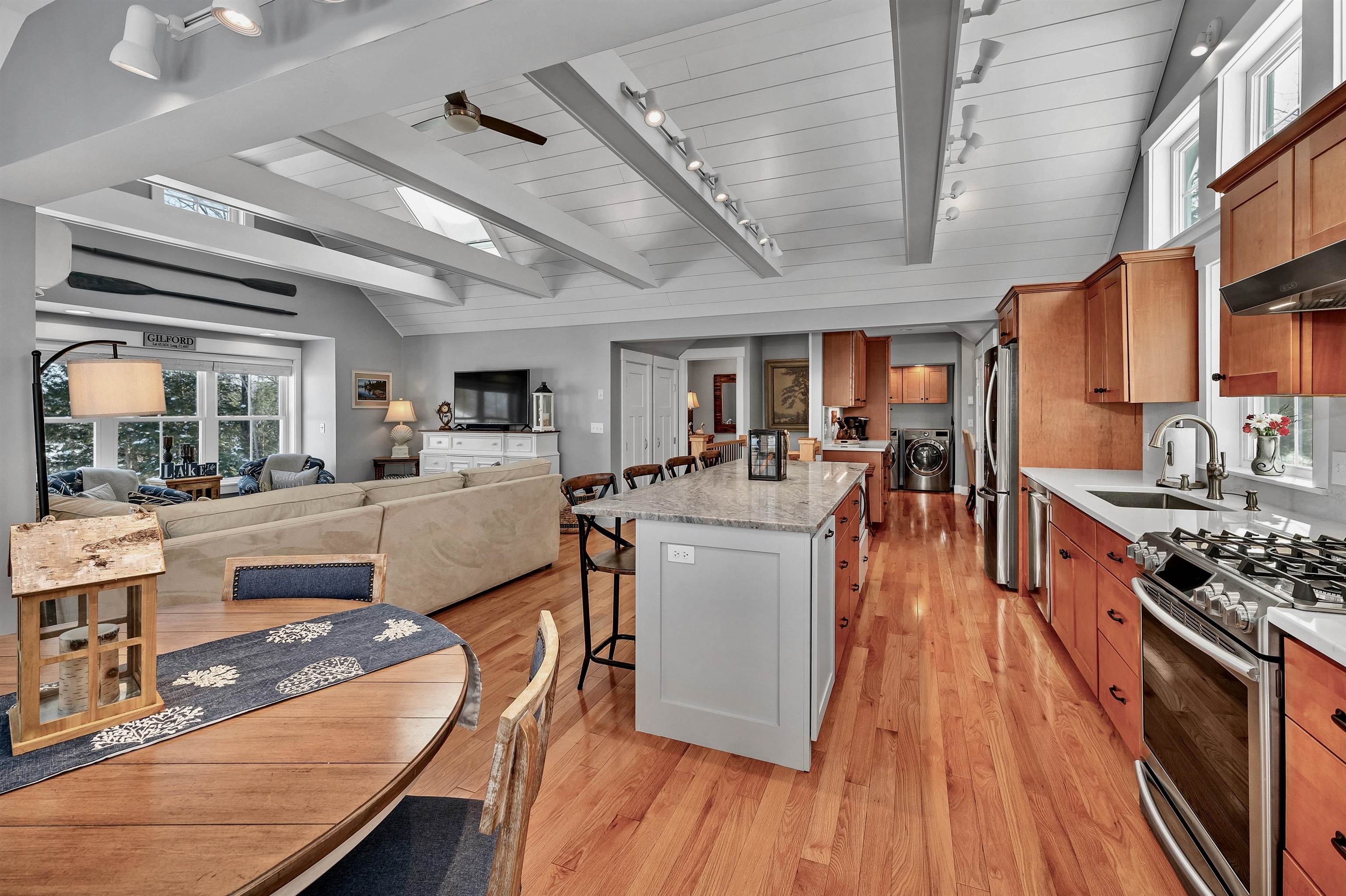 106 Dockham Shore Road