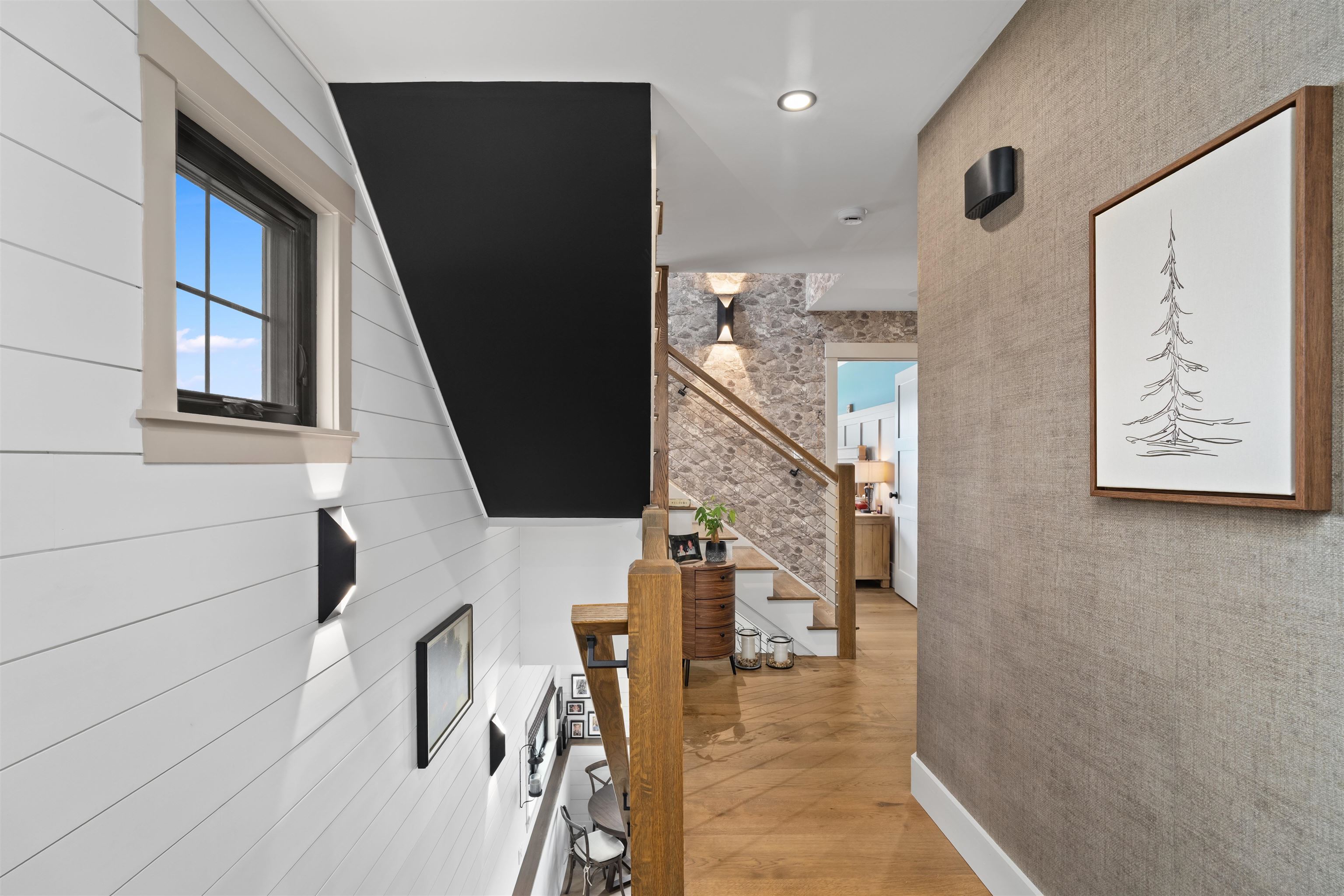 602 Endicott Street Unit: 2