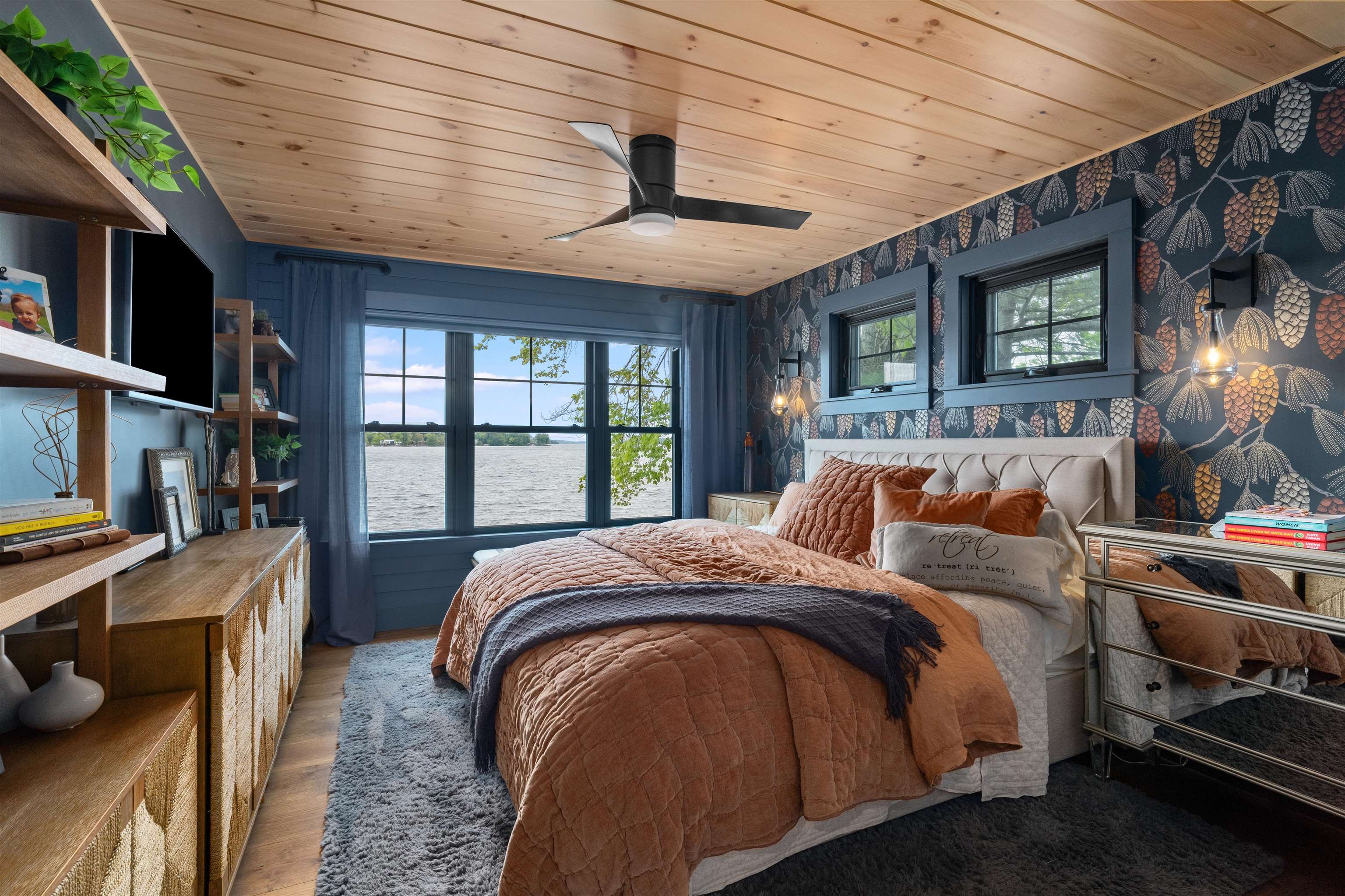 602 Endicott Street Unit: 2