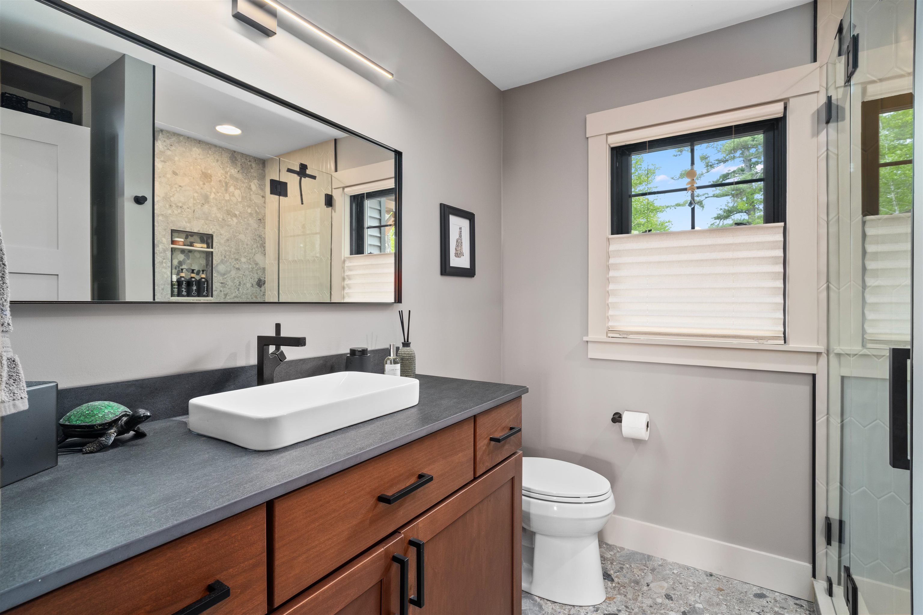 602 Endicott Street Unit: 2