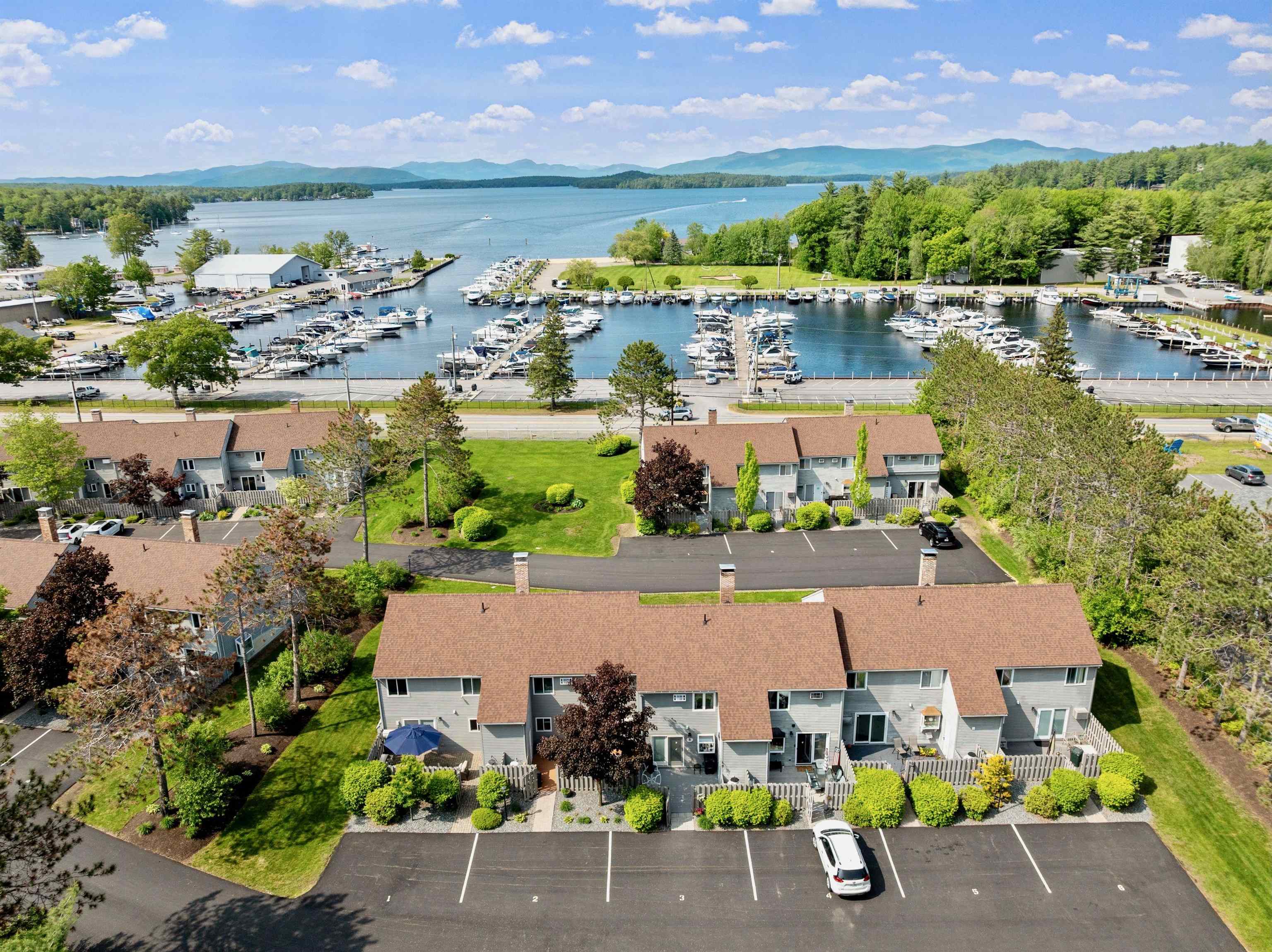 60 Weirs Road Unit: H1