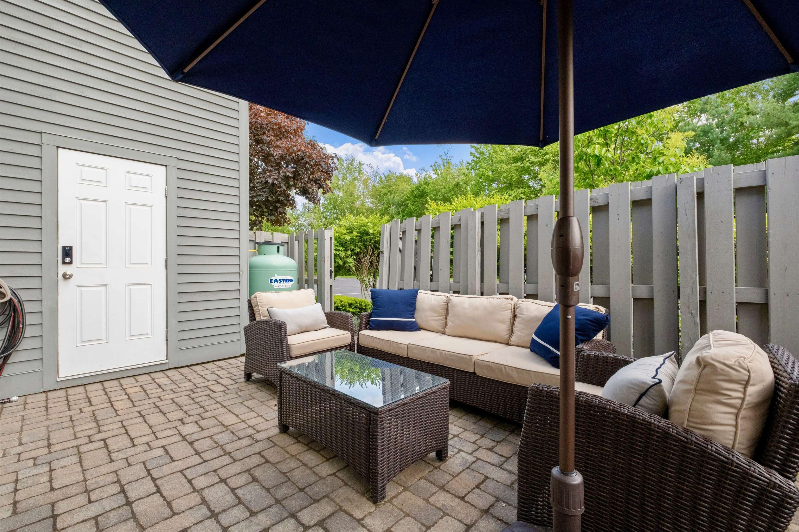 60 Weirs Road Unit: H1
